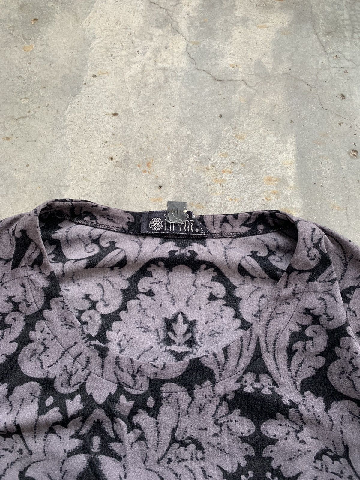 Alviero Martini Alviero Martini Strechable Flora Long Sleeve Inner Tshirt Size S / US 4 / IT 40 - 3 Thumbnail