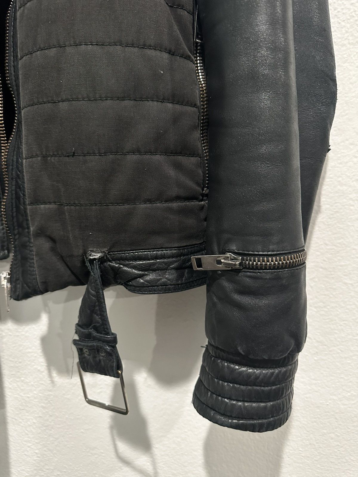 Dior × Hedi Slimane AW04 VOTC Leather Quilted Biker Jacket Size US M / EU 48-50 / 2 - 2 Thumbnail