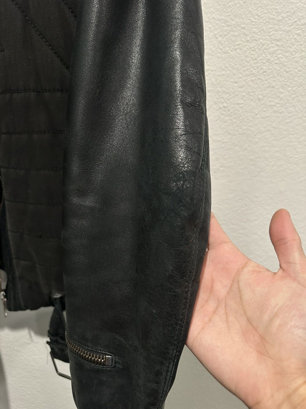 Dior × Hedi Slimane AW04 VOTC Leather Quilted Biker Jacket Size US M / EU 48-50 / 2 - 4 Thumbnail