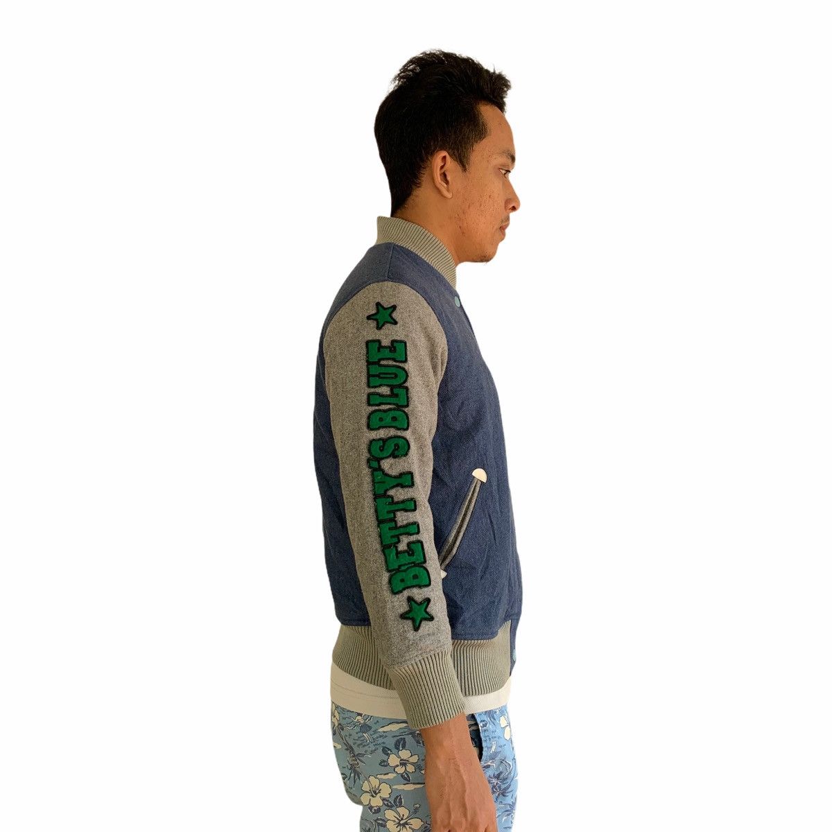 Japanese Brand Japan Betty’s Blue Patched Varsity Jacket Size US S / EU 44-46 / 1 - 11 Thumbnail