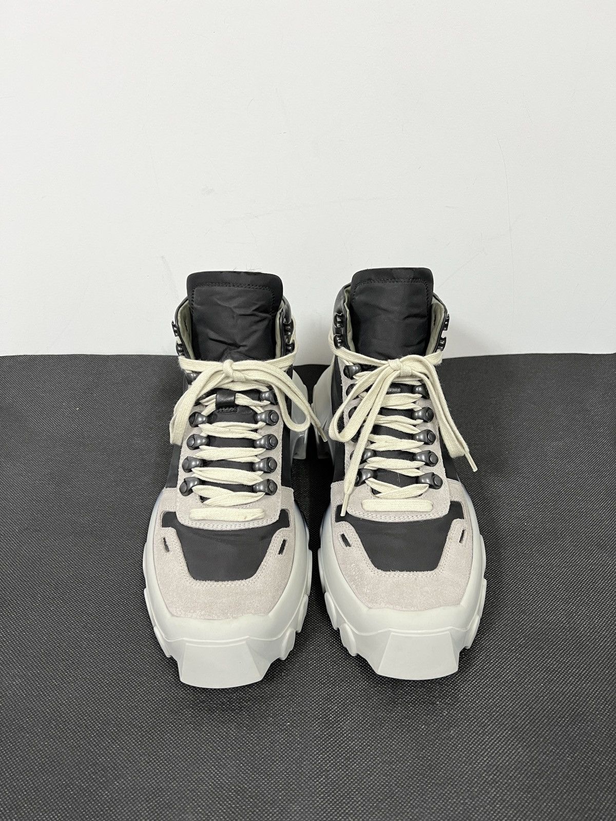Rick Owens Rick Owens Tractor Runner Hiker Sneaker Boot size39 Size US 6.5 / EU 39-40 - 2 Thumbnail