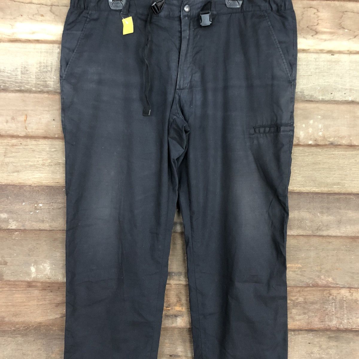 Japanese Brand Uniqlo Black Multipocket Cargo Pants #3610 Size US 36 / EU 52 - 4 Thumbnail