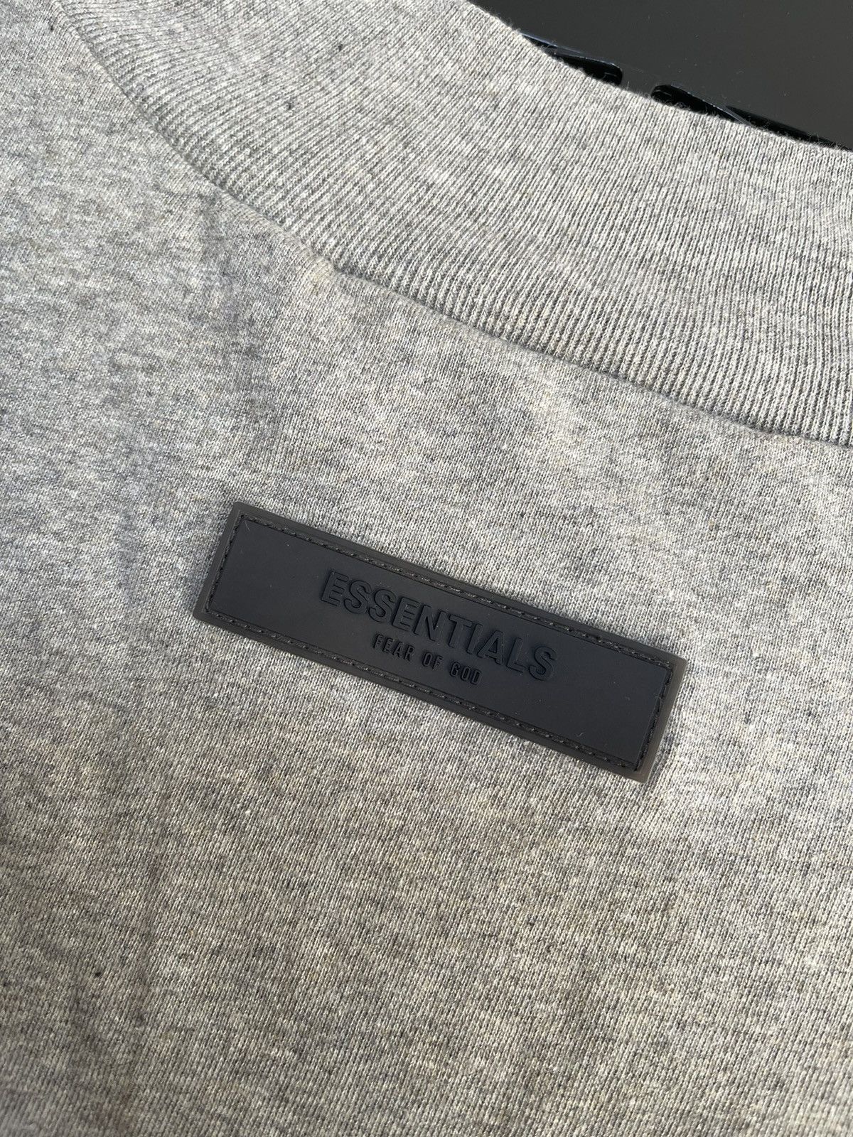 Fear of God Essentials Fear Of God Dark Oatmeal Long Sleeve T-Shirt Sz S Size US S / EU 44-46 / 1 - 4 Thumbnail