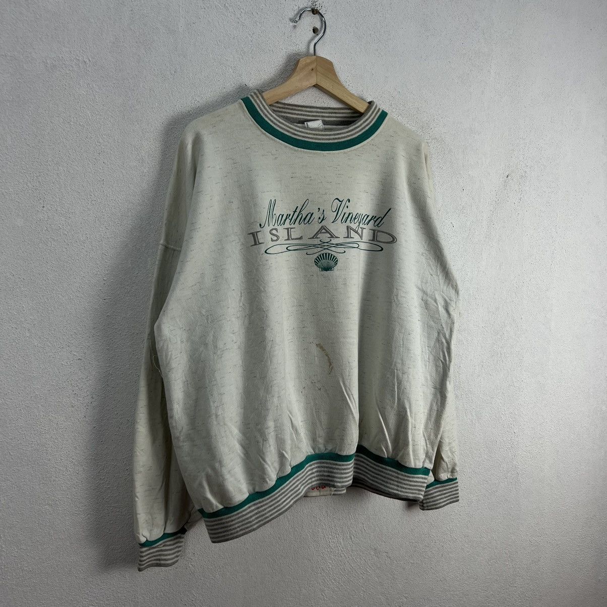 Vintage VINTAGE MARTHA’S VINEYARD ISLAND BIG LOGO SWEATSHIRT USA Size US XL / EU 56 / 4 - 2 Thumbnail