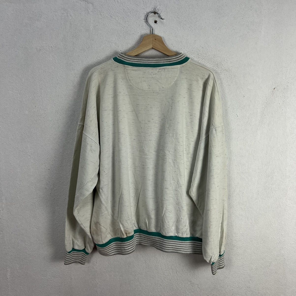 Vintage VINTAGE MARTHA’S VINEYARD ISLAND BIG LOGO SWEATSHIRT USA Size US XL / EU 56 / 4 - 8 Thumbnail