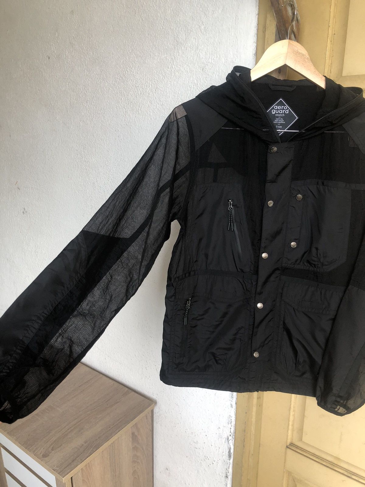 Japanese Brand 🥷🏿 Aero Guard Ninja Style Full Zip Multipocket Windbreaker Size US S / EU 44-46 / 1 - 5 Thumbnail
