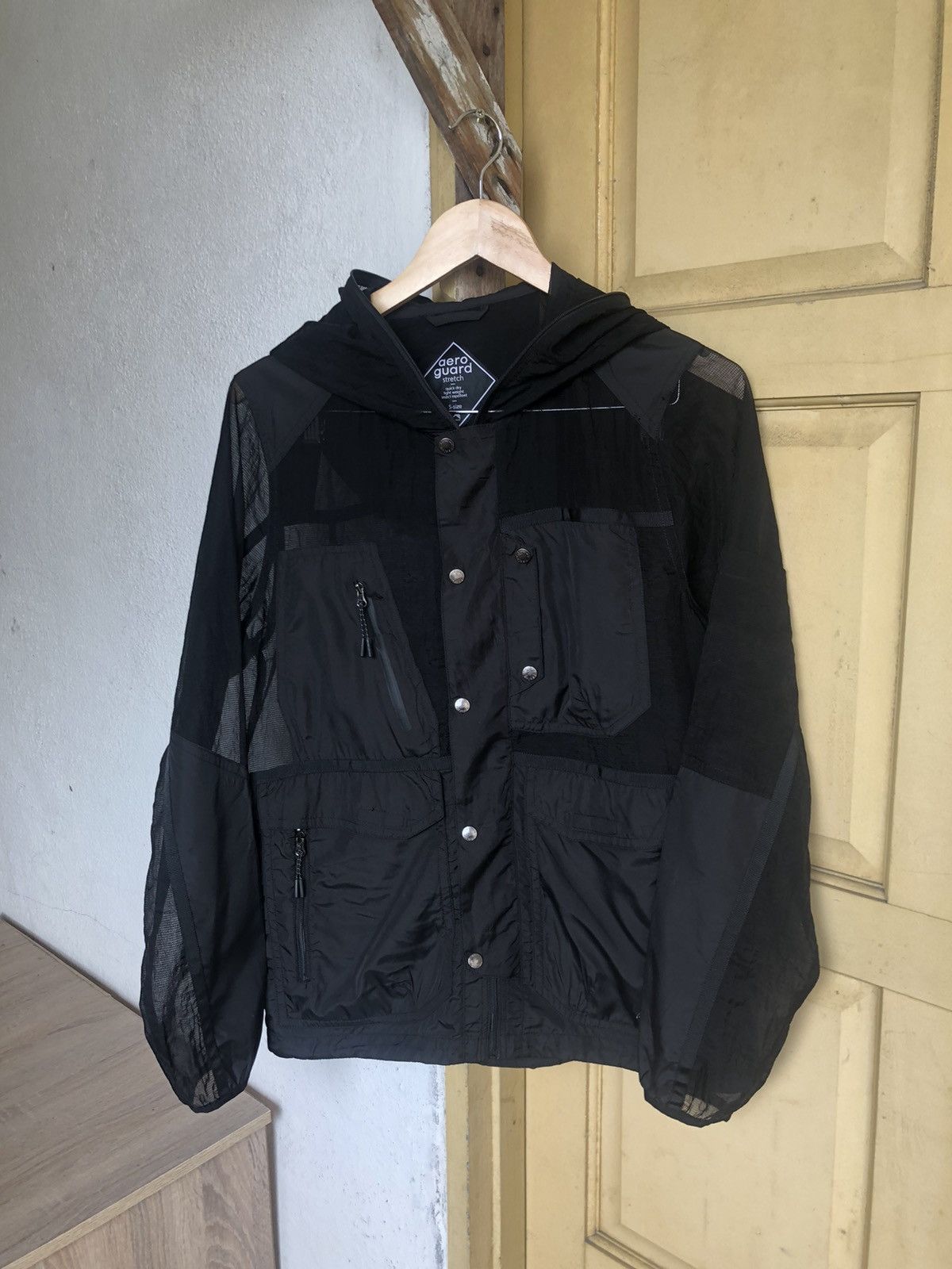 Japanese Brand 🥷🏿 Aero Guard Ninja Style Full Zip Multipocket Windbreaker Size US S / EU 44-46 / 1 - 8 Thumbnail