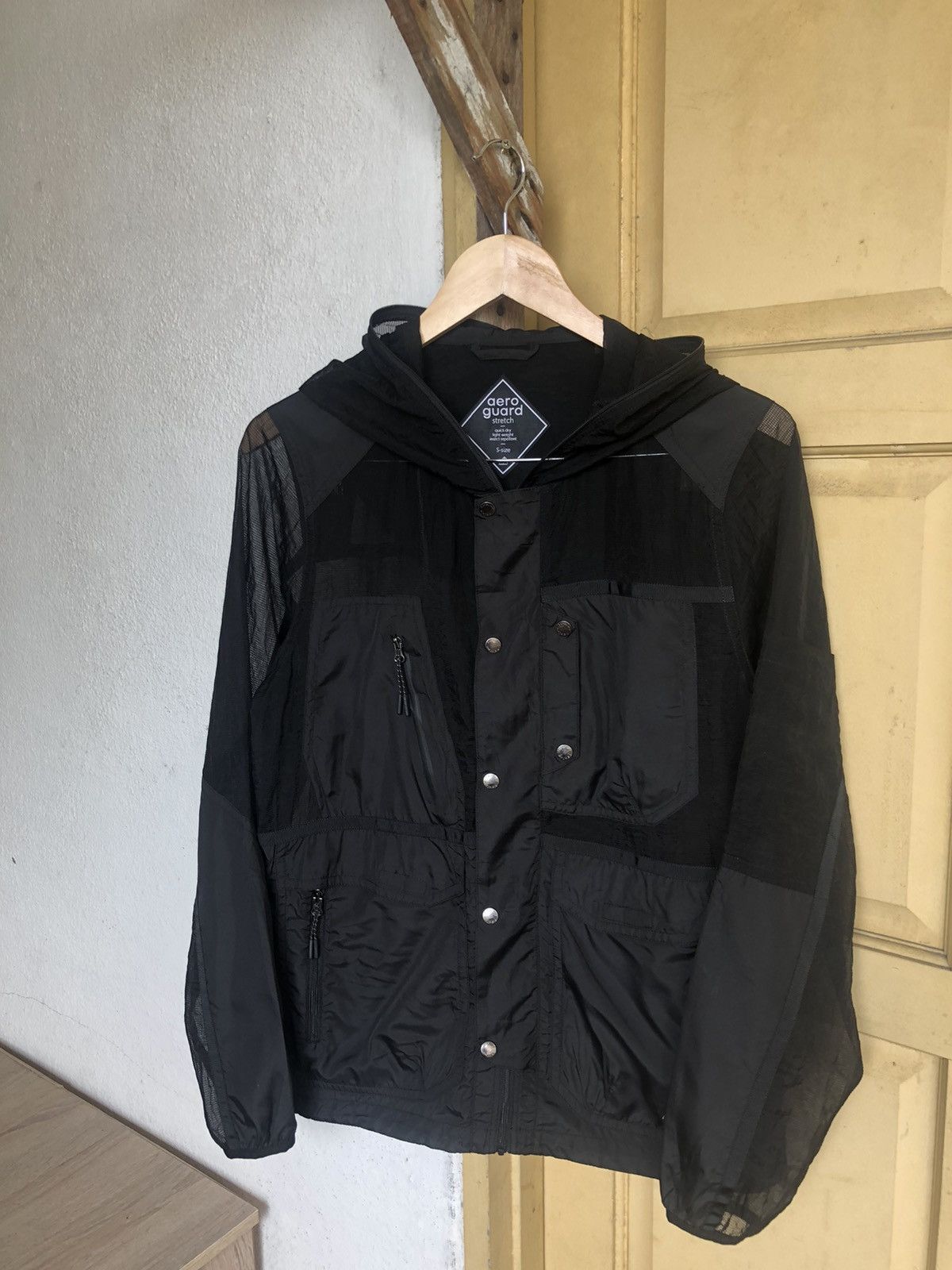 Japanese Brand 🥷🏿 Aero Guard Ninja Style Full Zip Multipocket Windbreaker Size US S / EU 44-46 / 1 - 3 Thumbnail