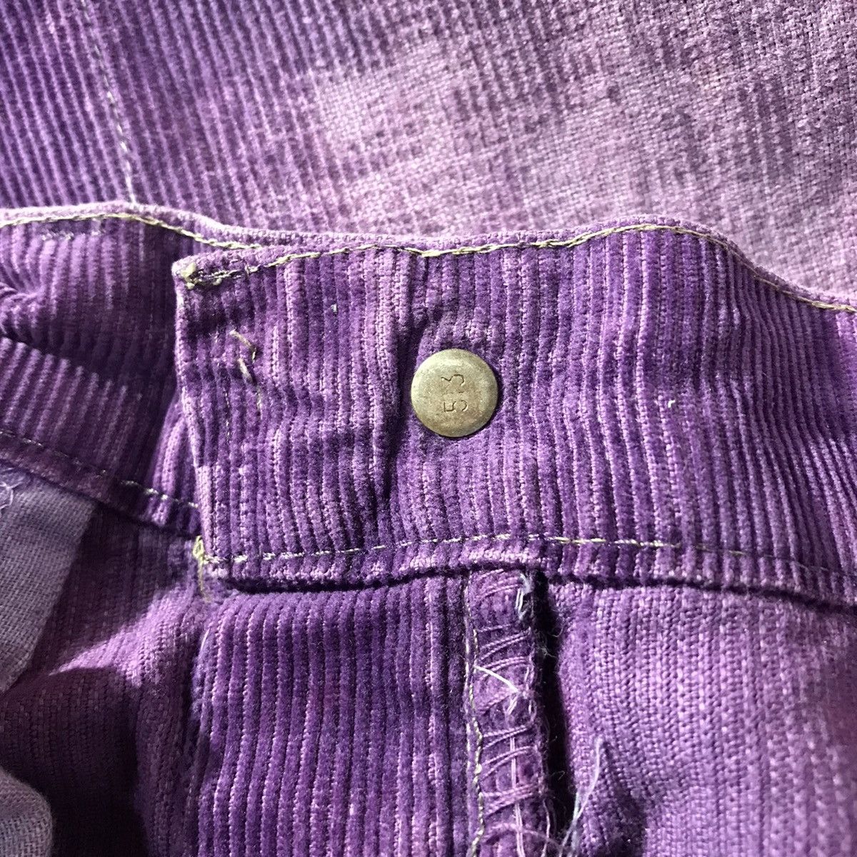 Levi's × Levi's Vintage Clothing × Vintage 💜 70/80s VINTAGE LEVIS 517 PURPLE FLARED CORDUROY PANTS 💜 Size US 32 / EU 48 - 10 Thumbnail