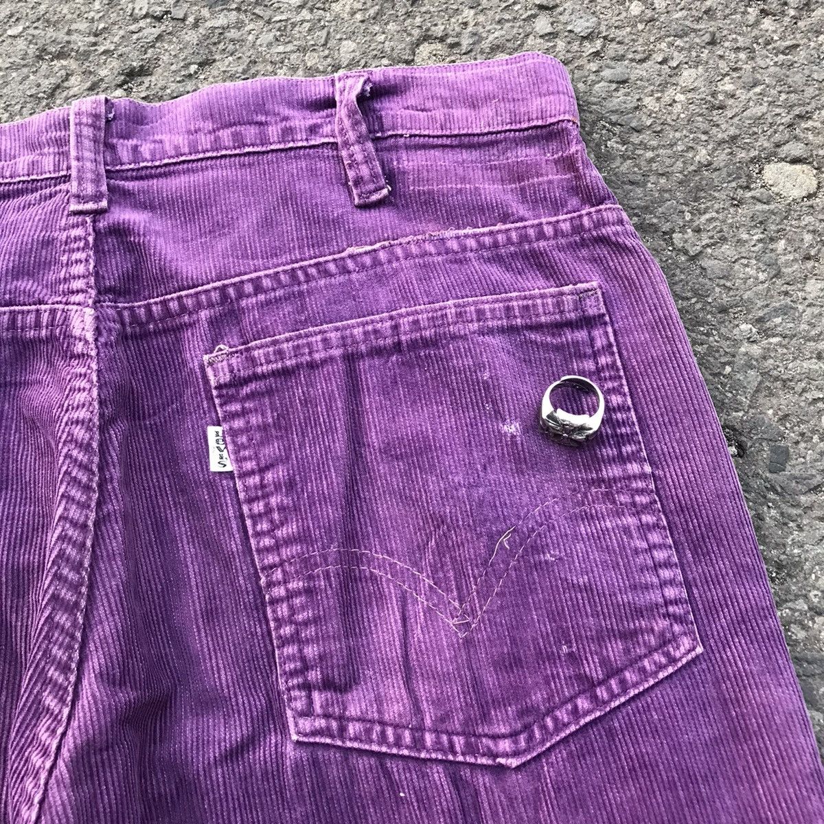 Levi's × Levi's Vintage Clothing × Vintage 💜 70/80s VINTAGE LEVIS 517 PURPLE FLARED CORDUROY PANTS 💜 Size US 32 / EU 48 - 15 Thumbnail