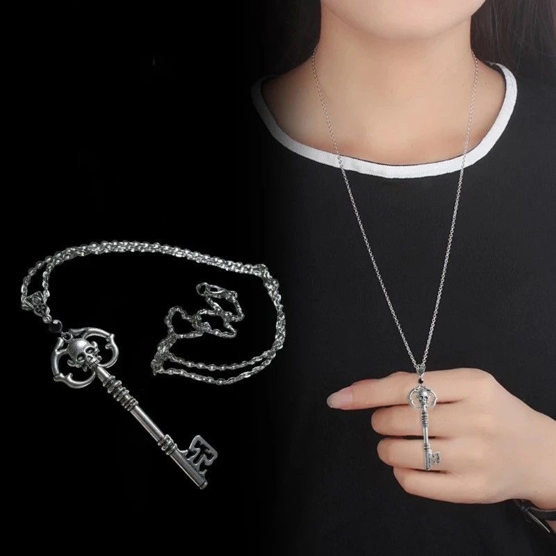 Vintage Skeleton Key Necklace Size ONE SIZE - 2 Thumbnail