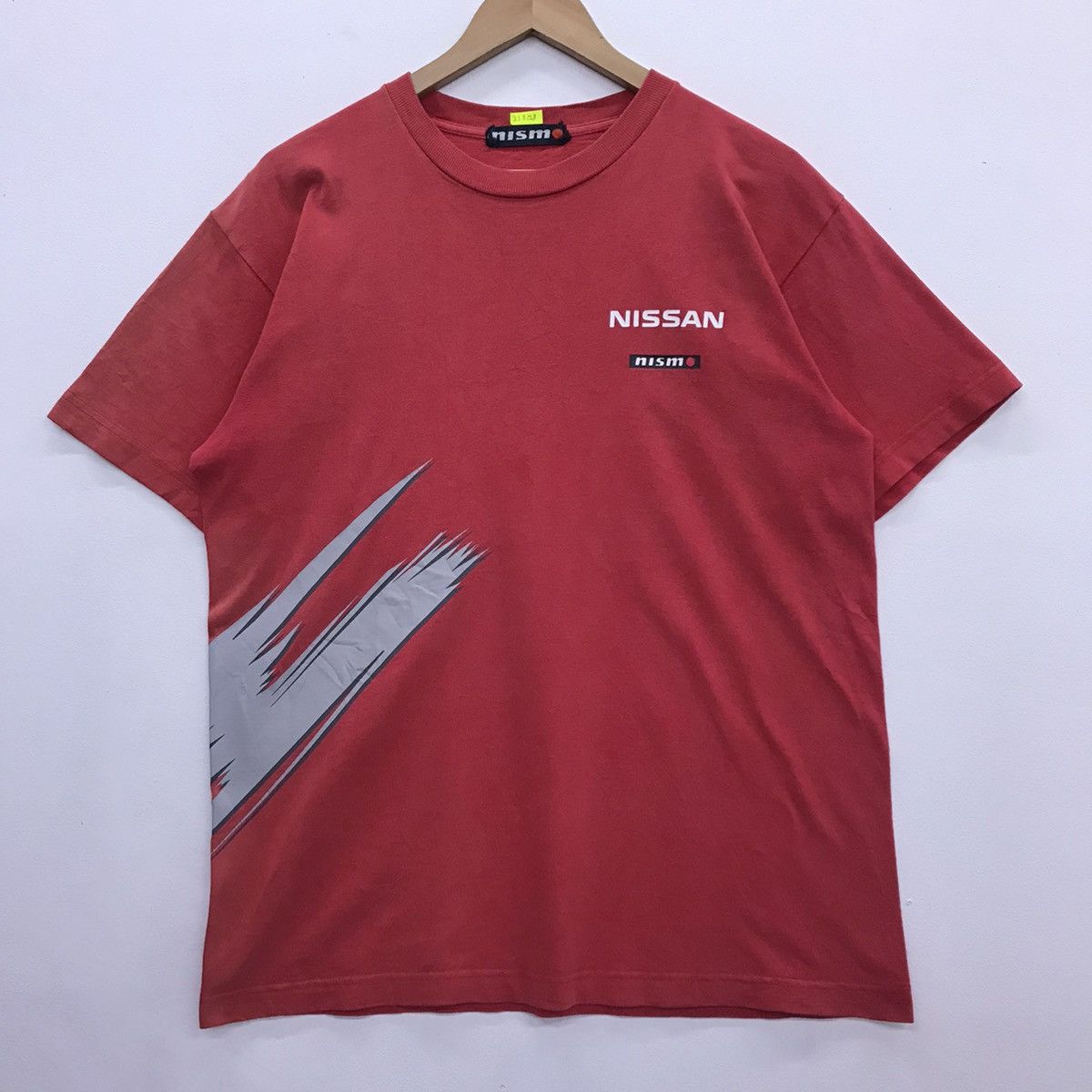 Japanese Brand × Sports Specialties Rare!! Nissan Nismo Racing tee Size US M / EU 48-50 / 2 - 2 Thumbnail