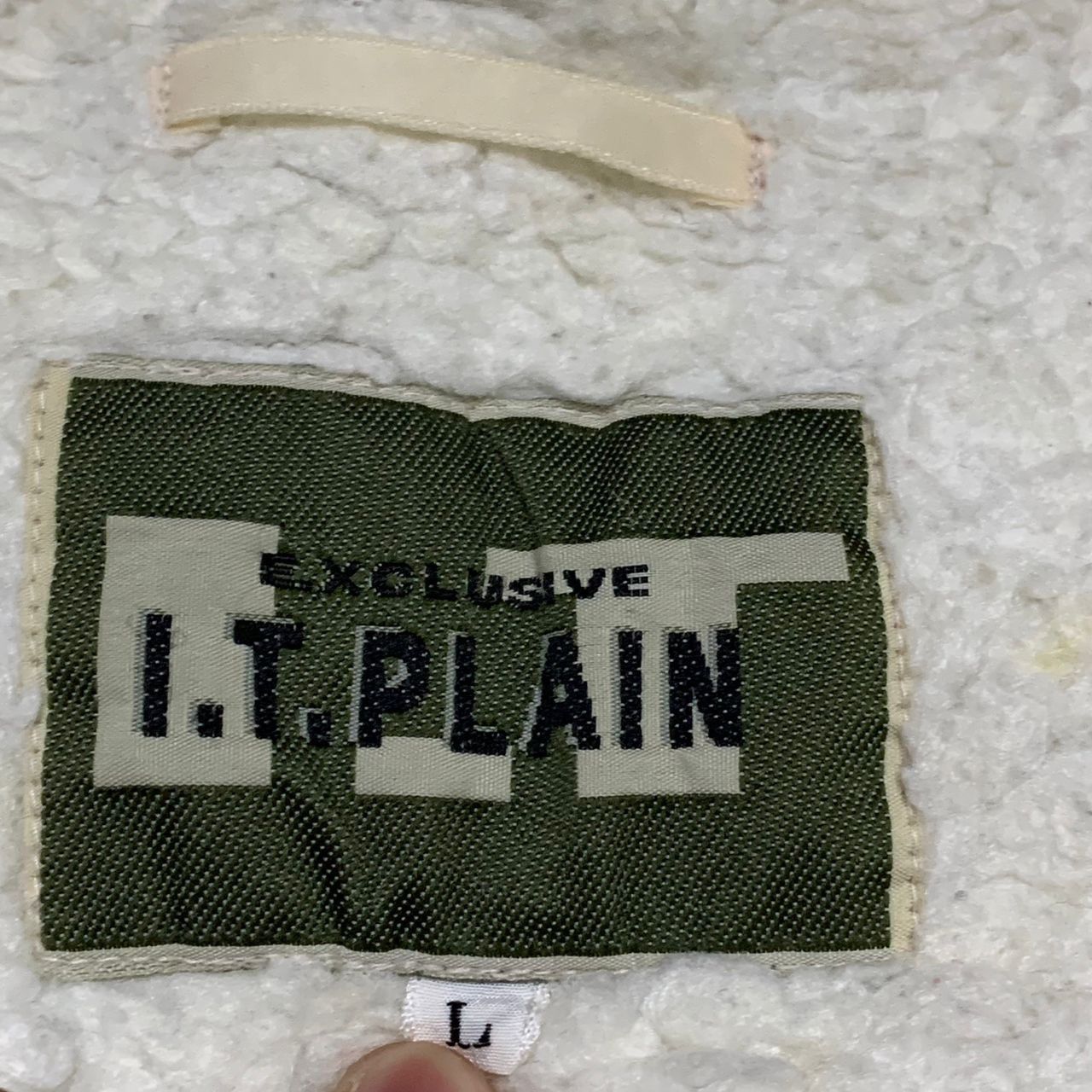 Japanese Brand Exclusive I.T plain vest Size US L / EU 52-54 / 3 - 8 Thumbnail