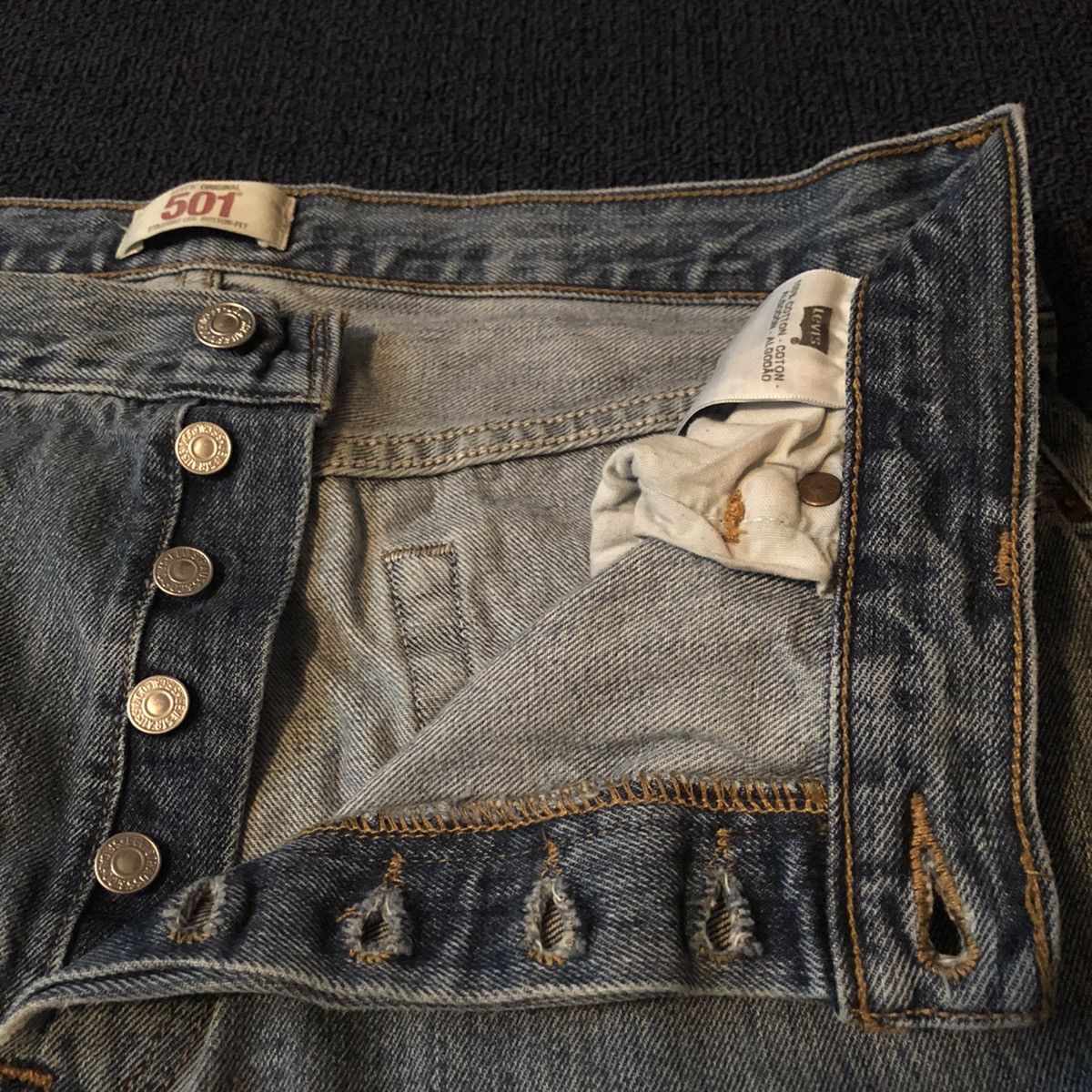 Levi's Vintage Levi’s 501 Buttonfly Washed Blue Denim Jeans 36x32 Size US 36 / EU 52 - 10 Thumbnail