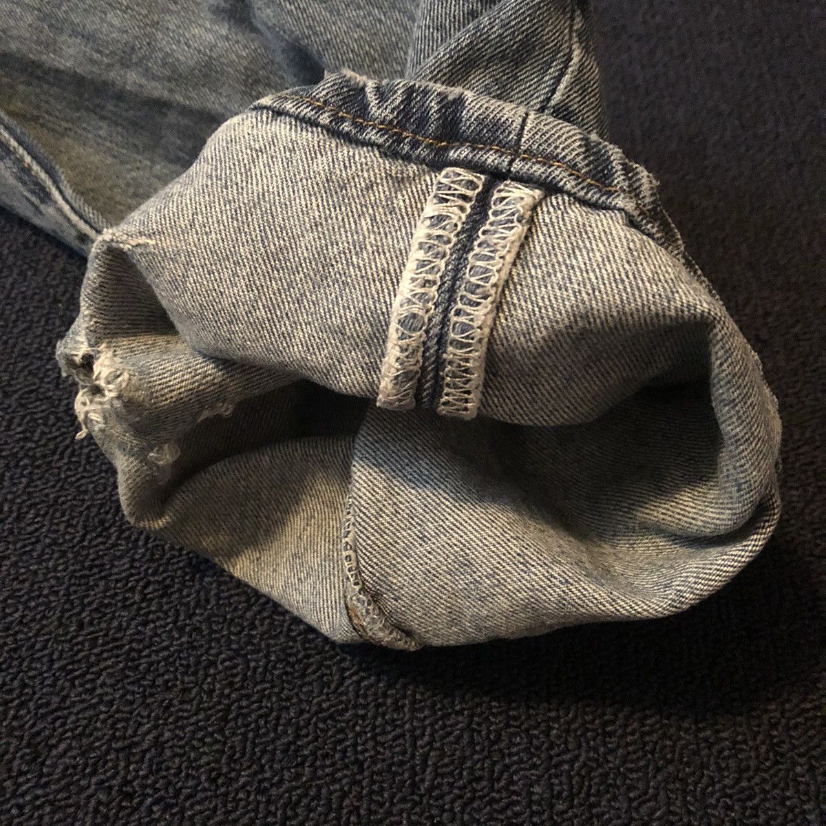 Levi's Vintage Levi’s 501 Buttonfly Washed Blue Denim Jeans 36x32 Size US 36 / EU 52 - 7 Thumbnail