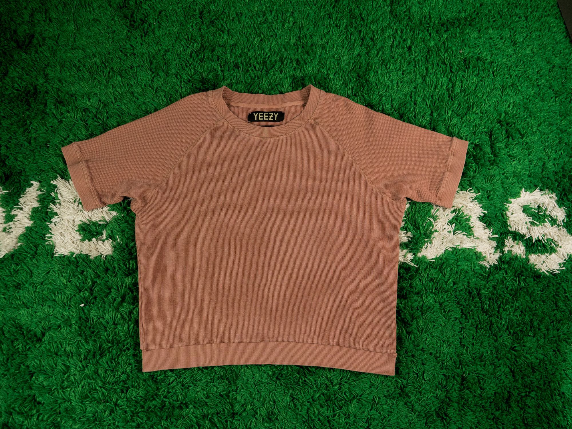 Yeezy VERY RARE YEEZ SEAOSN 1 THERMAL SHORT SLEEVE CONIAC Size US M / EU 48-50 / 2 - 2 Thumbnail