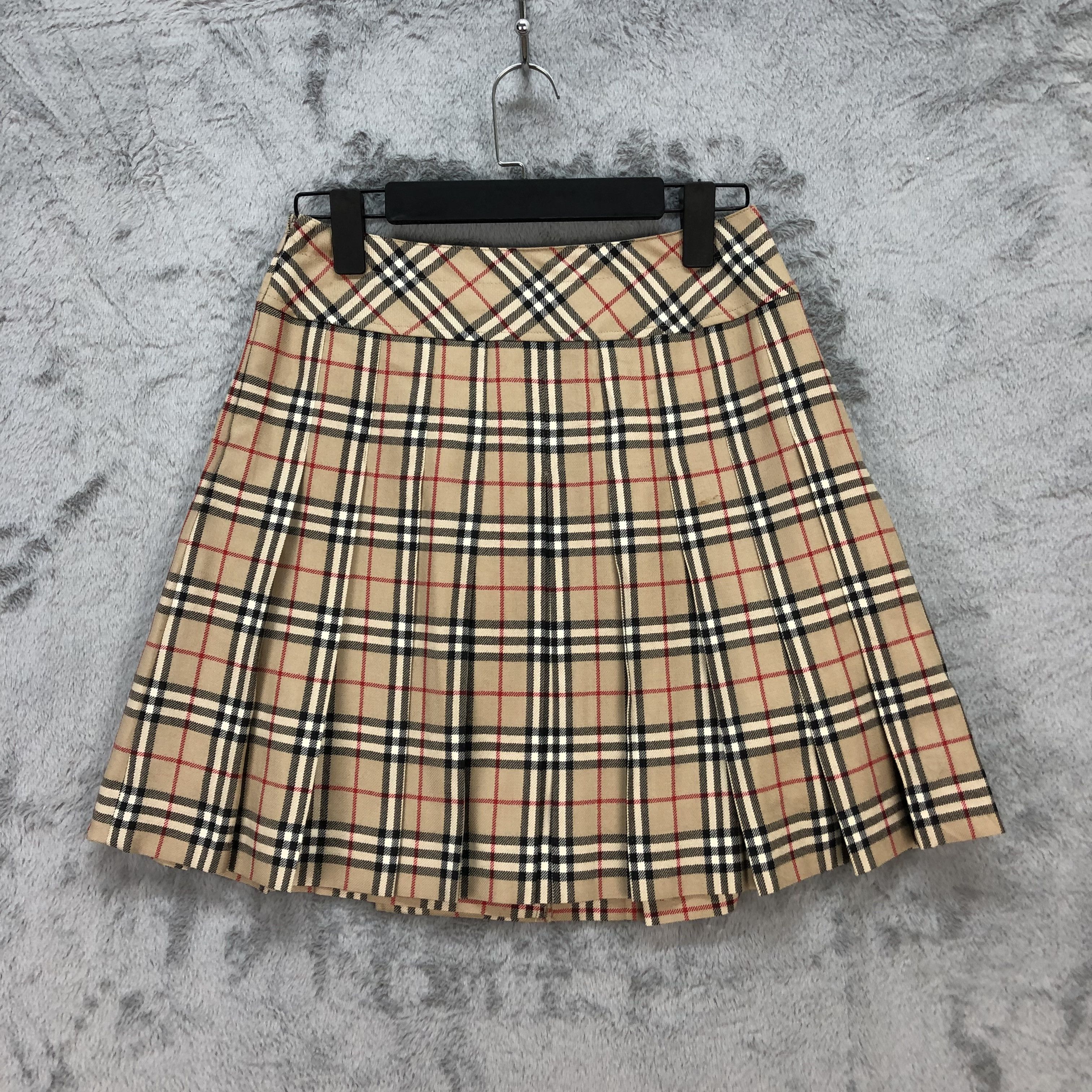 Burberry BURBERRY LONDON NOVA CHECK MINI SKIRT #5667-201 Size 26" / US 2 / IT 38 - 11 Thumbnail