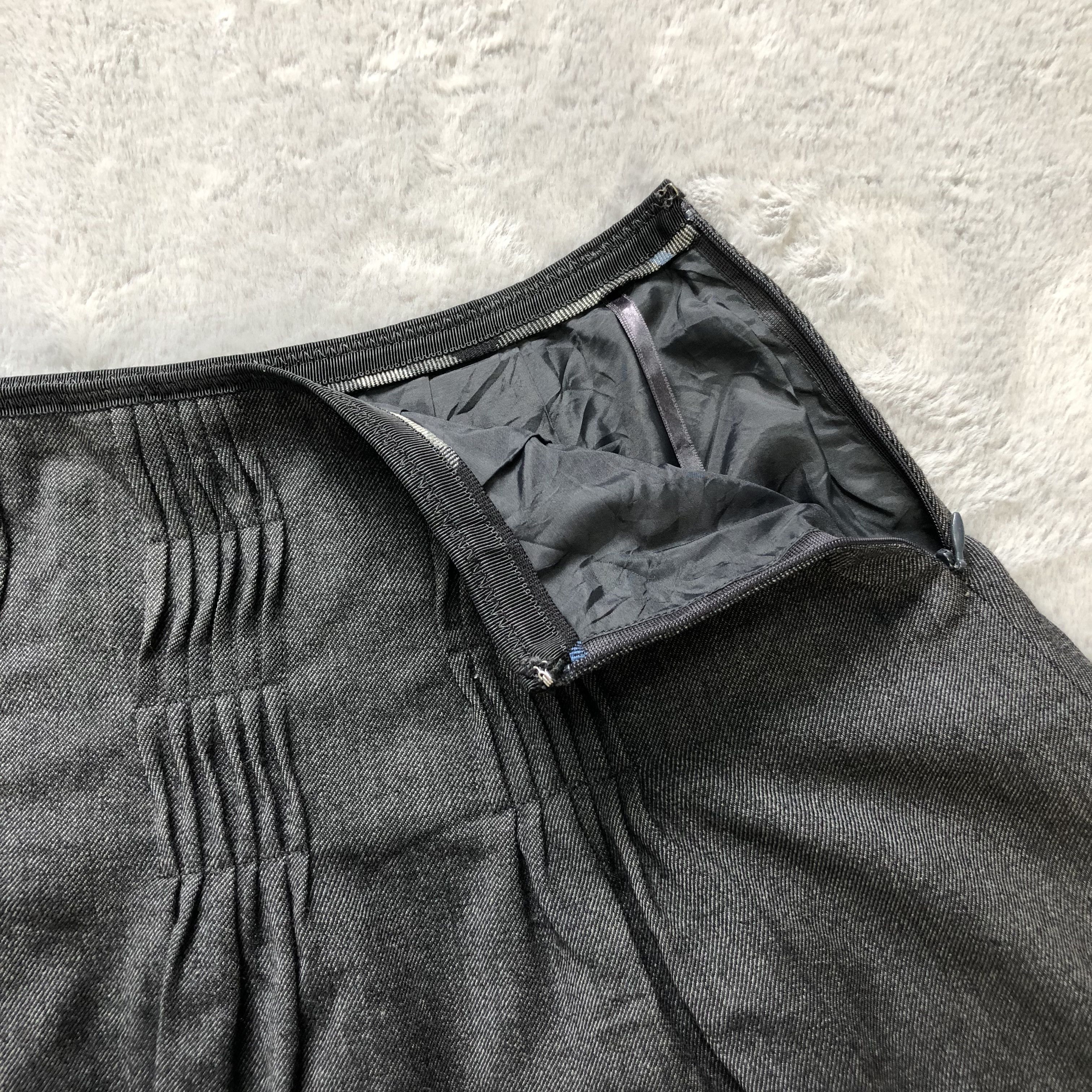 Burberry BURBERRY LONDON BLUE LABEL MINI SKIRTS #6475-221 Size 25" / US 0 / IT 36 - 4 Thumbnail