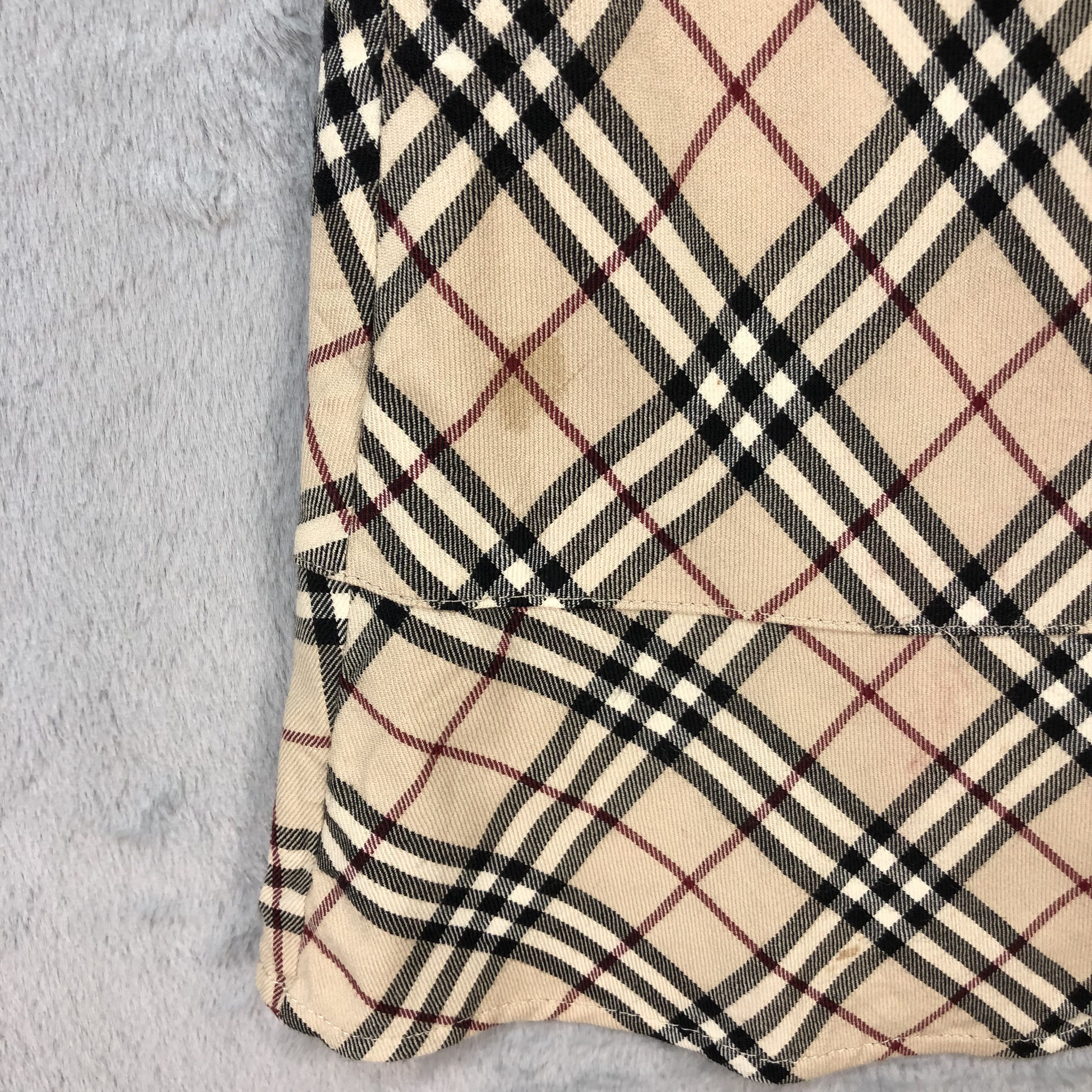 Burberry BURBERRY LONDON BLUE LABEL NOVA CHECK MINI SKIRTS #5665-201 Size 28" / US 6 / IT 42 - 5 Thumbnail