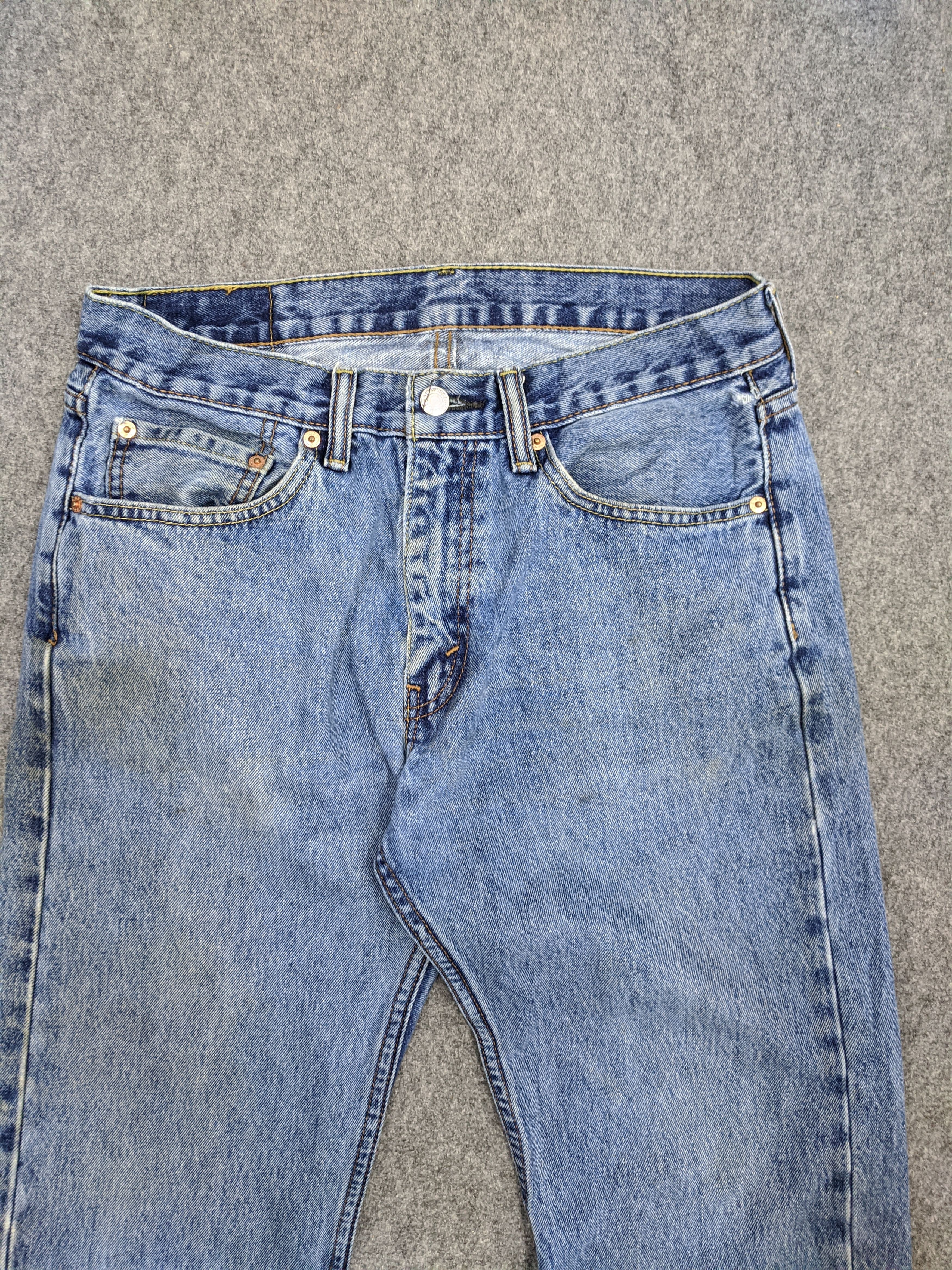 Levi's Vintage Levis 505 Light Wash Jeans DP0725 Size US 32 / EU 48 - 2 Thumbnail