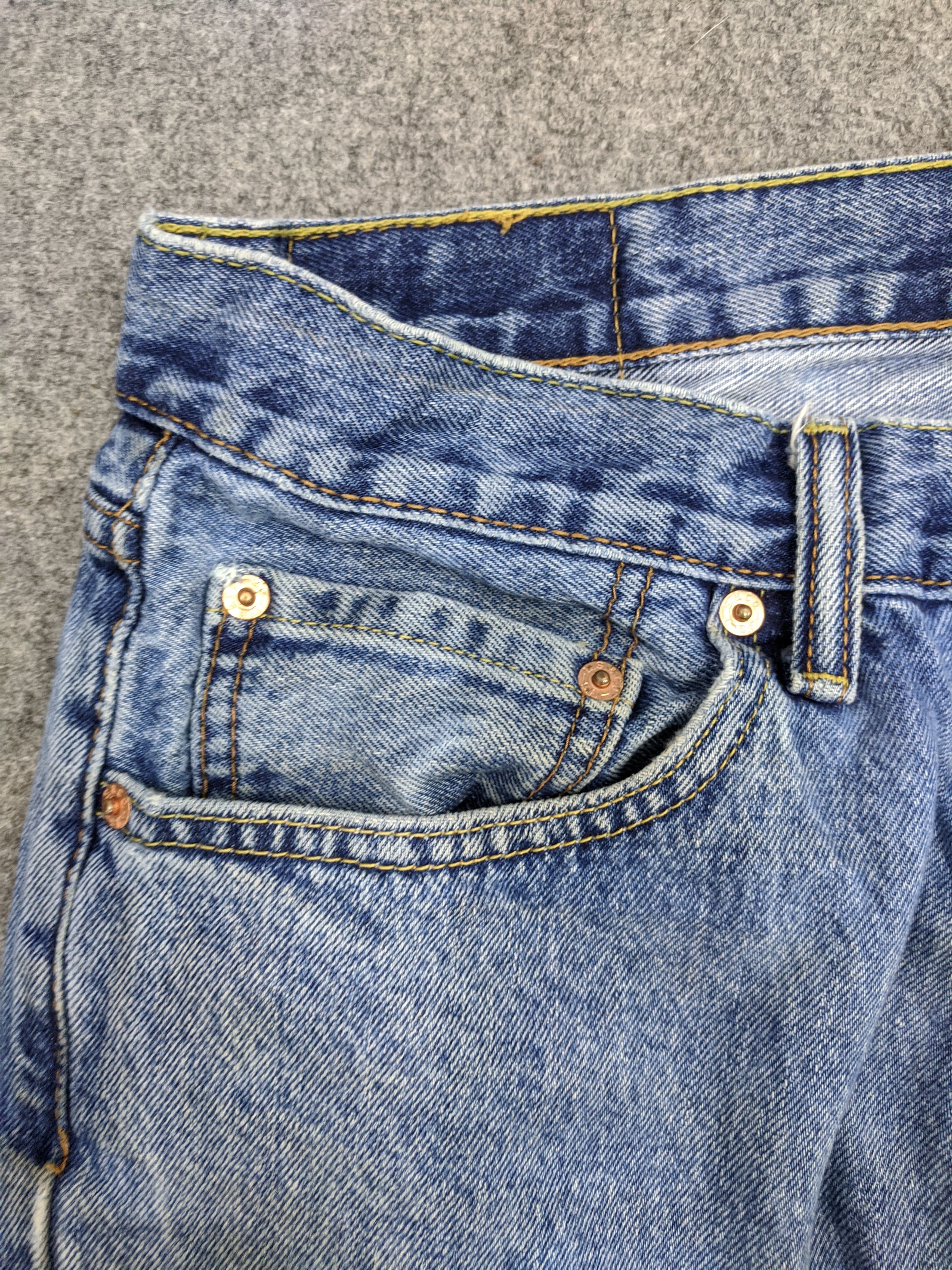 Levi's Vintage Levis 505 Light Wash Jeans DP0725 Size US 32 / EU 48 - 8 Thumbnail