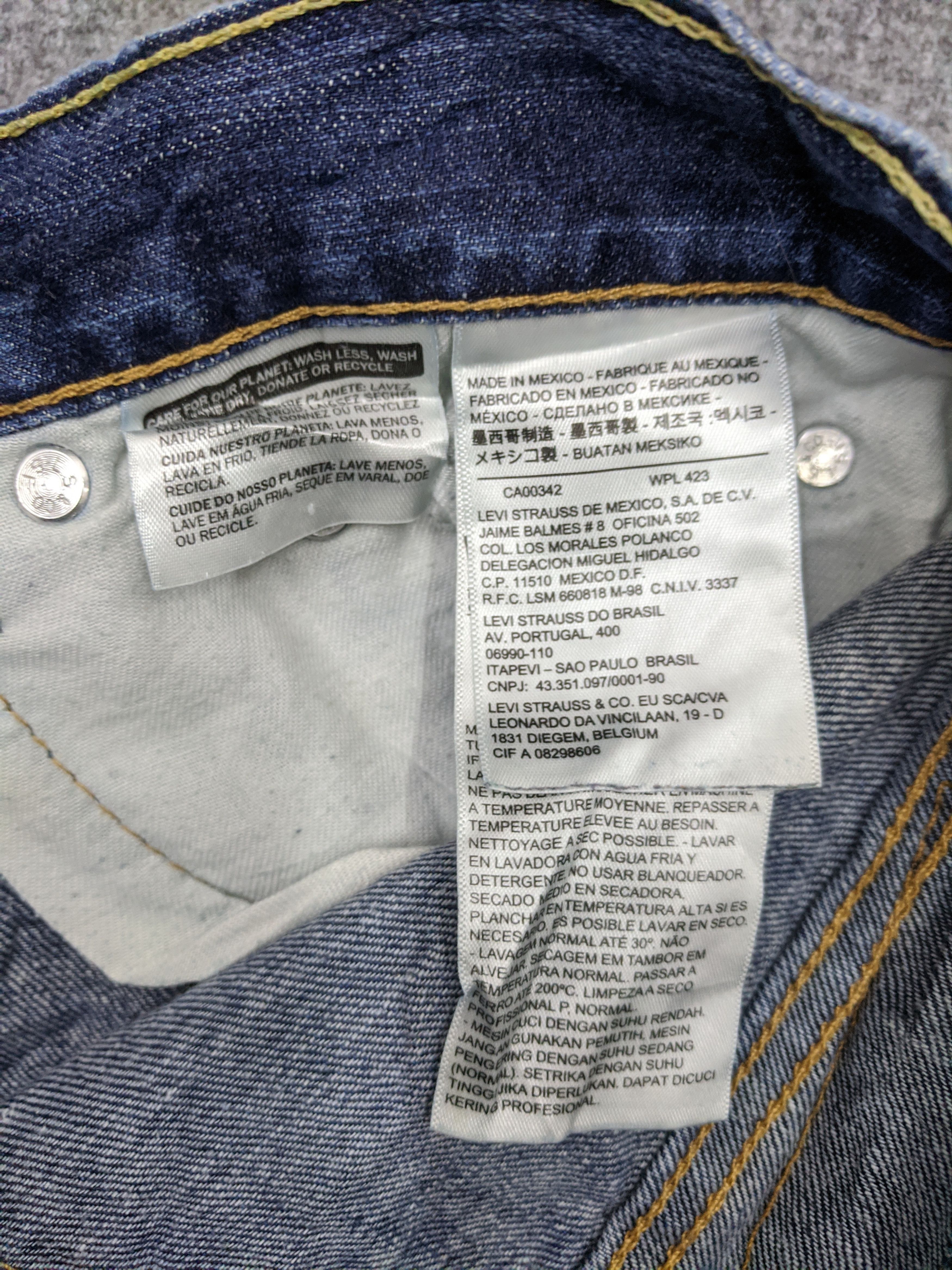 Levi's Vintage Levis 505 Light Wash Jeans DP0858 Size US 32 / EU 48 - 7 Thumbnail
