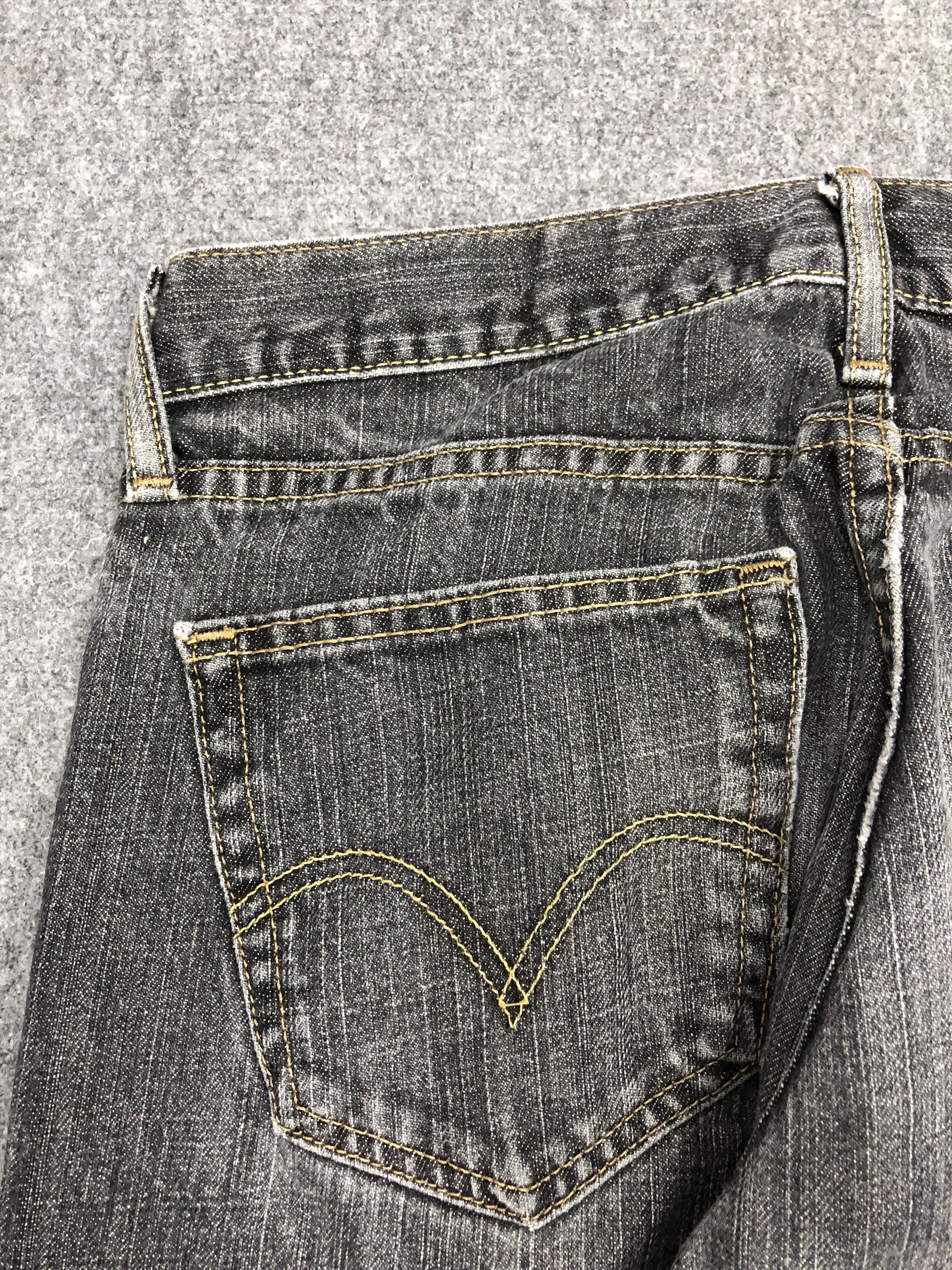 Levi's Vintage Levis 514 Light Wash Jeans DP0941 Size US 32 / EU 48 - 8 Thumbnail