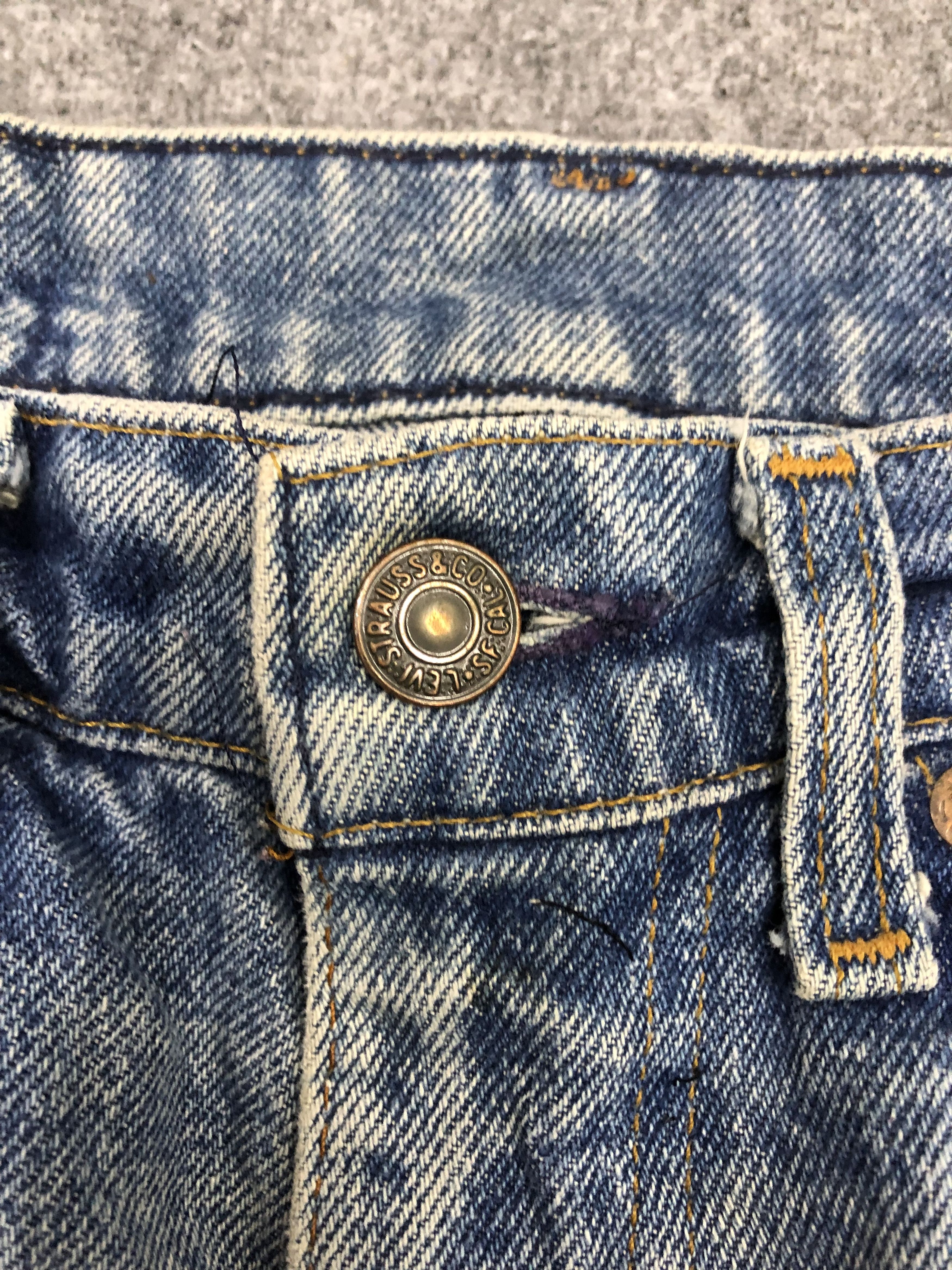 Levi's Vintage Levis Jeans DP0938 Size US 32 / EU 48 - 8 Thumbnail