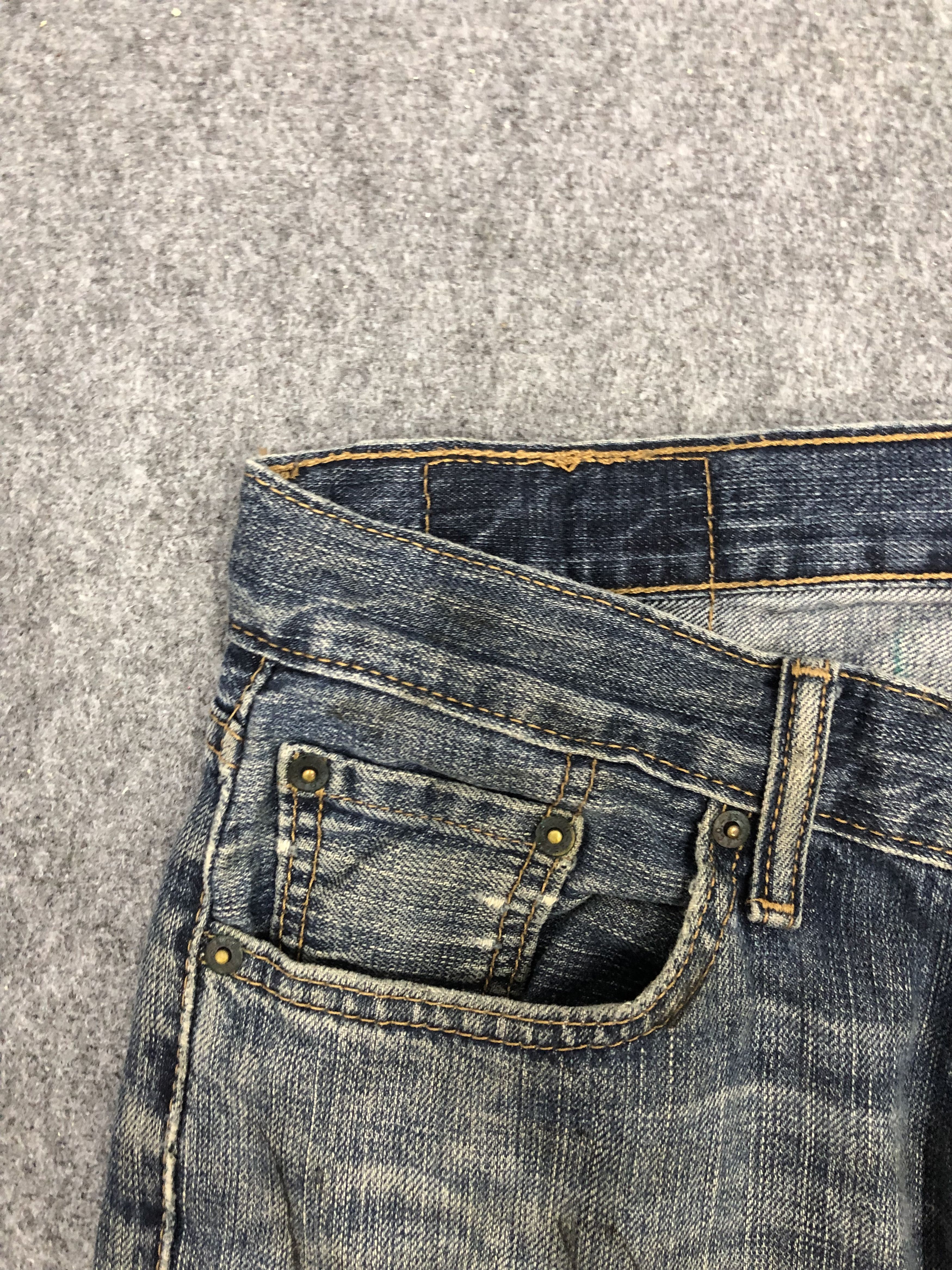 Levi's Vintage Levis 559 Light Wash Jeans DP1273 Size US 32 / EU 48 - 9 Thumbnail