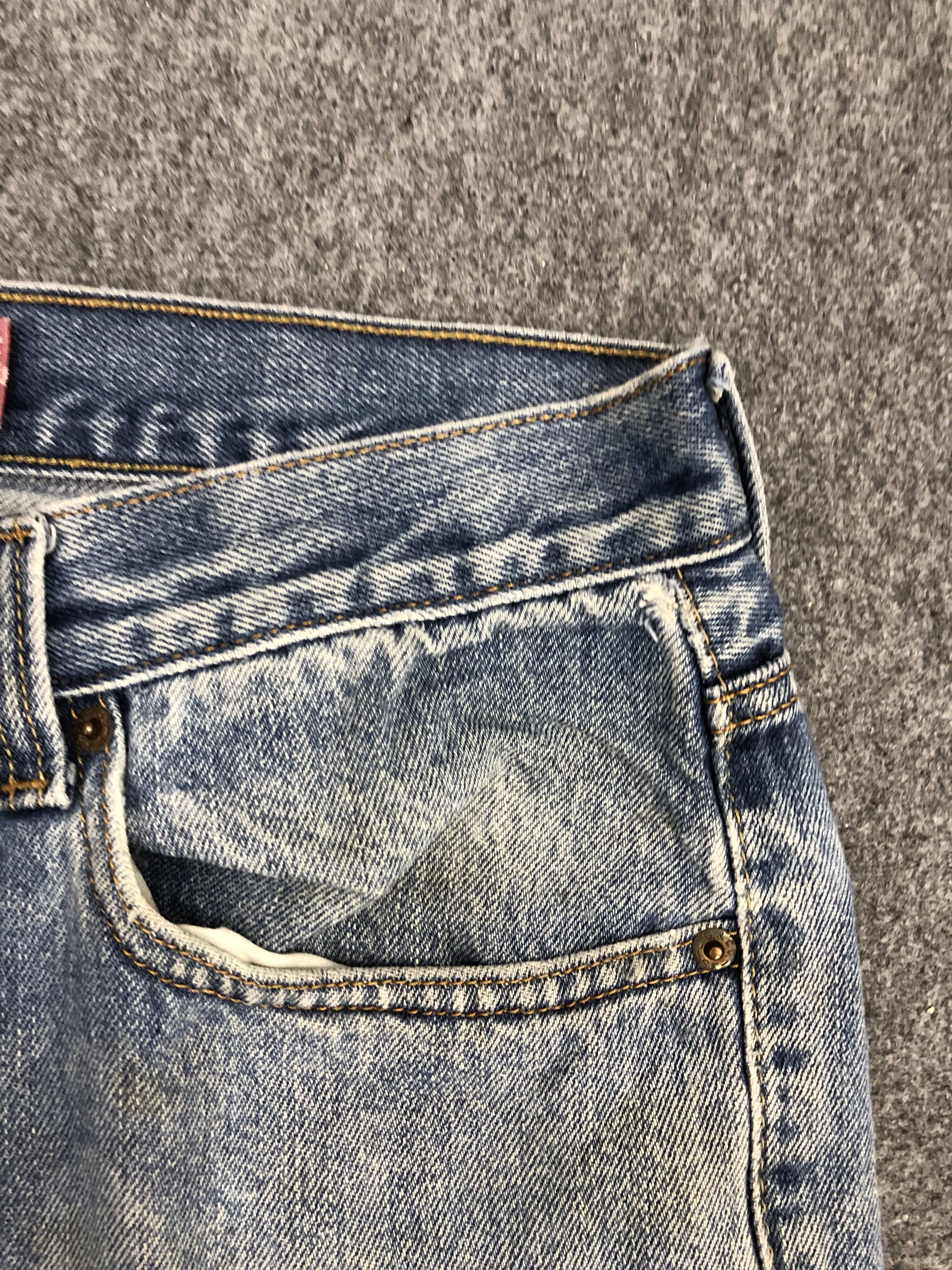 Levi's Vintage Levis 550 Light Wash Jeans DP1250 Size US 32 / EU 48 - 7 Thumbnail
