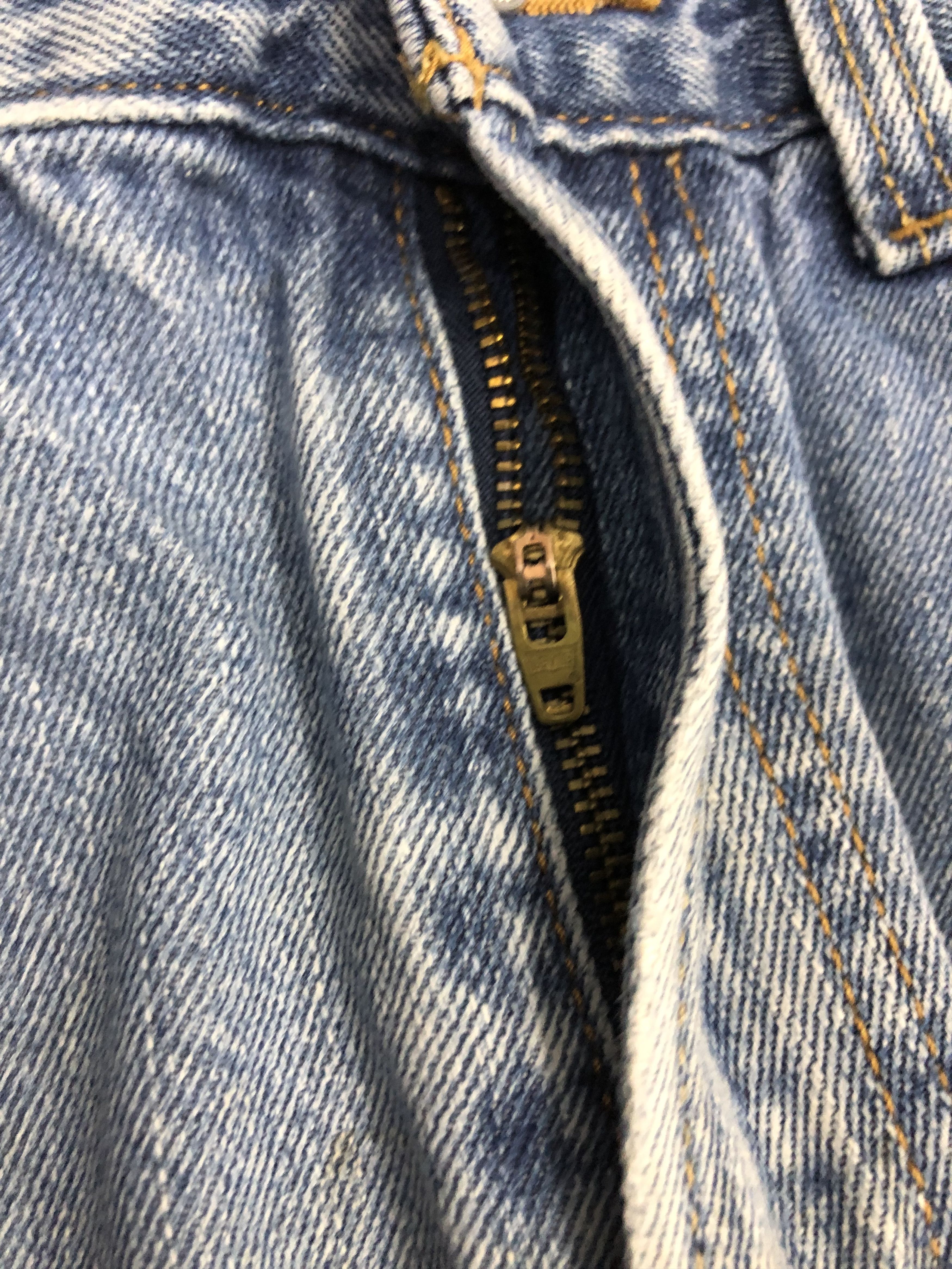 Levi's Vintage Levis 550 Light Wash Jeans DP1250 Size US 32 / EU 48 - 9 Thumbnail