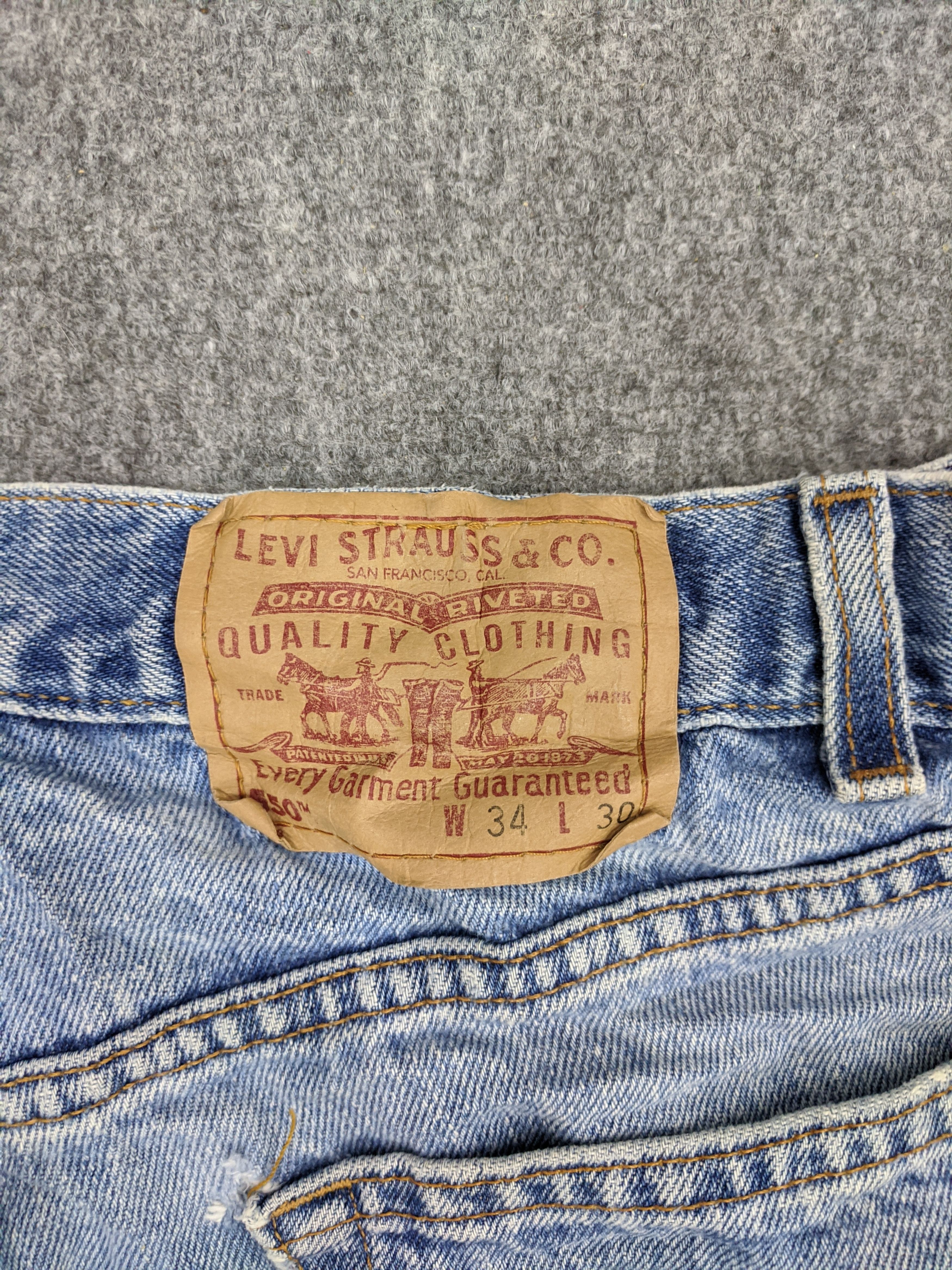 Levi's Vintage 90s Levis 550 Jeans Lightwash DP0849 Size US 32 / EU 48 - 5 Thumbnail