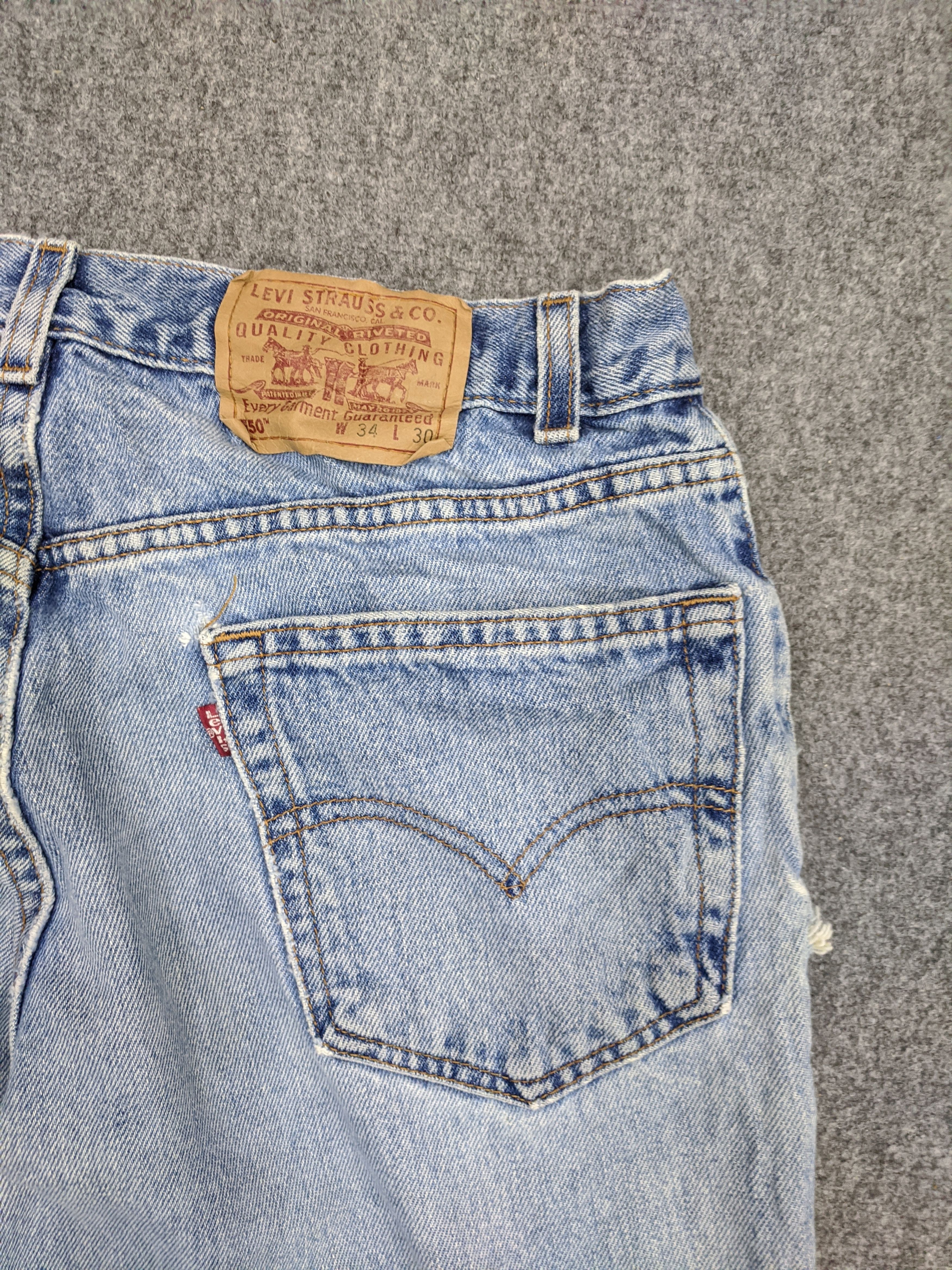 Levi's Vintage 90s Levis 550 Jeans Lightwash DP0849 Size US 32 / EU 48 - 15 Thumbnail