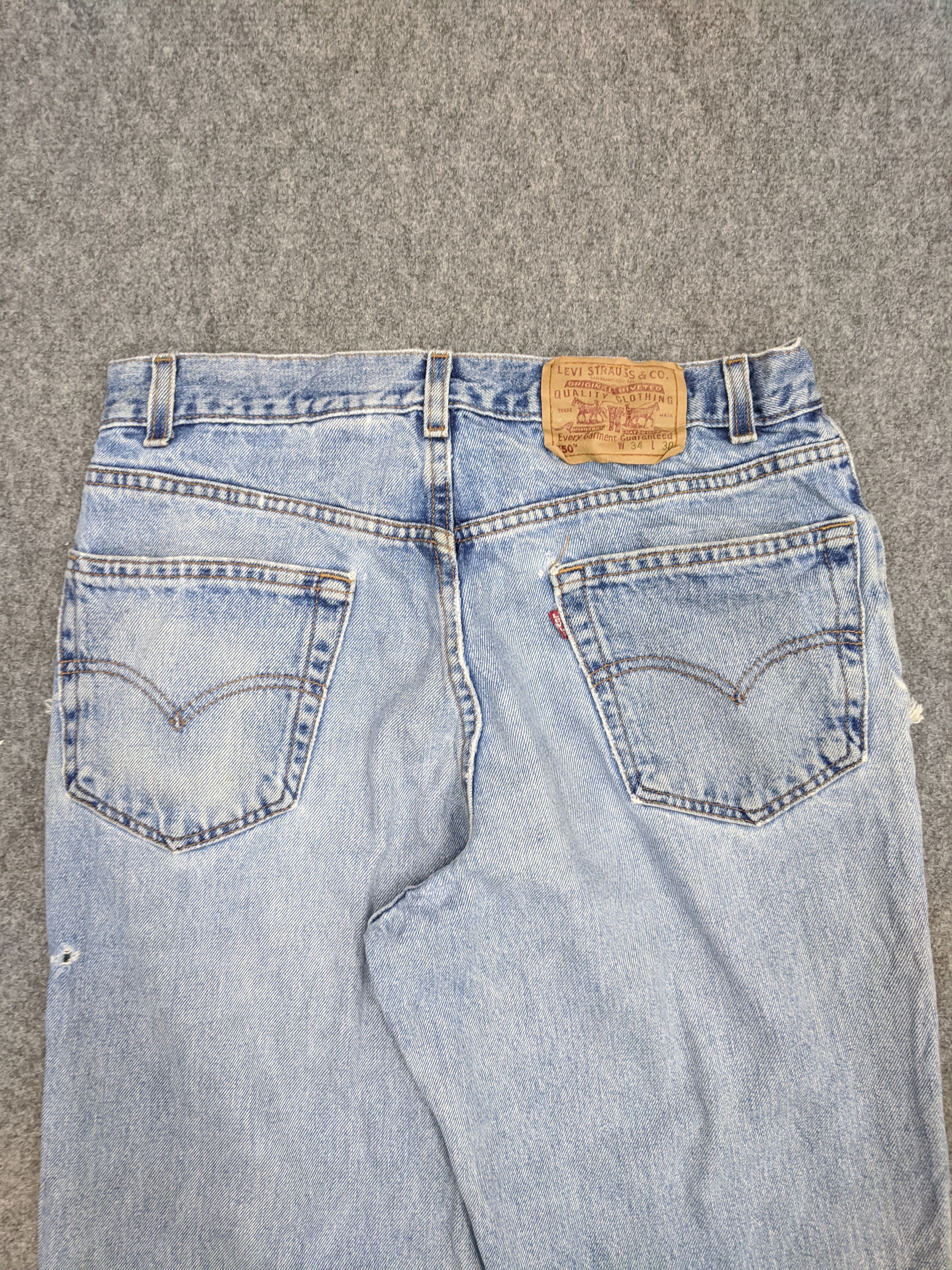 Levi's Vintage 90s Levis 550 Jeans Lightwash DP0849 Size US 32 / EU 48 - 4 Thumbnail