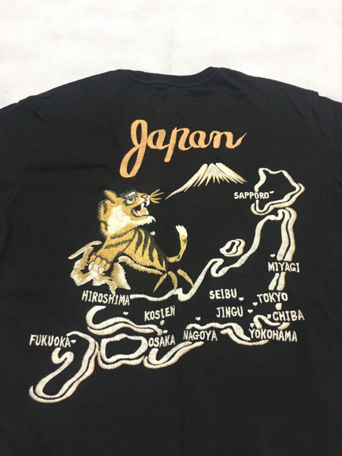 Japanese Brand Kriff mayer x sukajan tiger japan embroidery tee Size US M / EU 48-50 / 2 - 3 Thumbnail