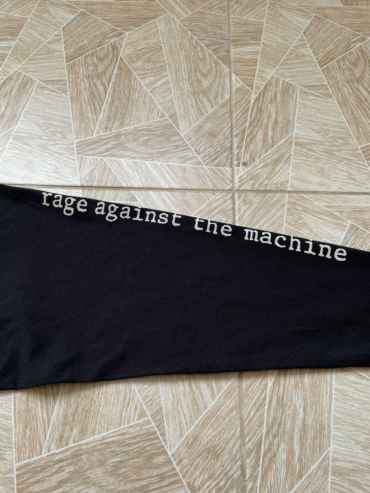 Band Tees × Rage Against The Machine × Vintage Vintage 90's Rage Against The Machine Long Sleeve Band Tees Size US M / EU 48-50 / 2 - 4 Thumbnail