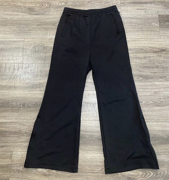 Balenciaga Sporty B wide leg track pants | Grailed