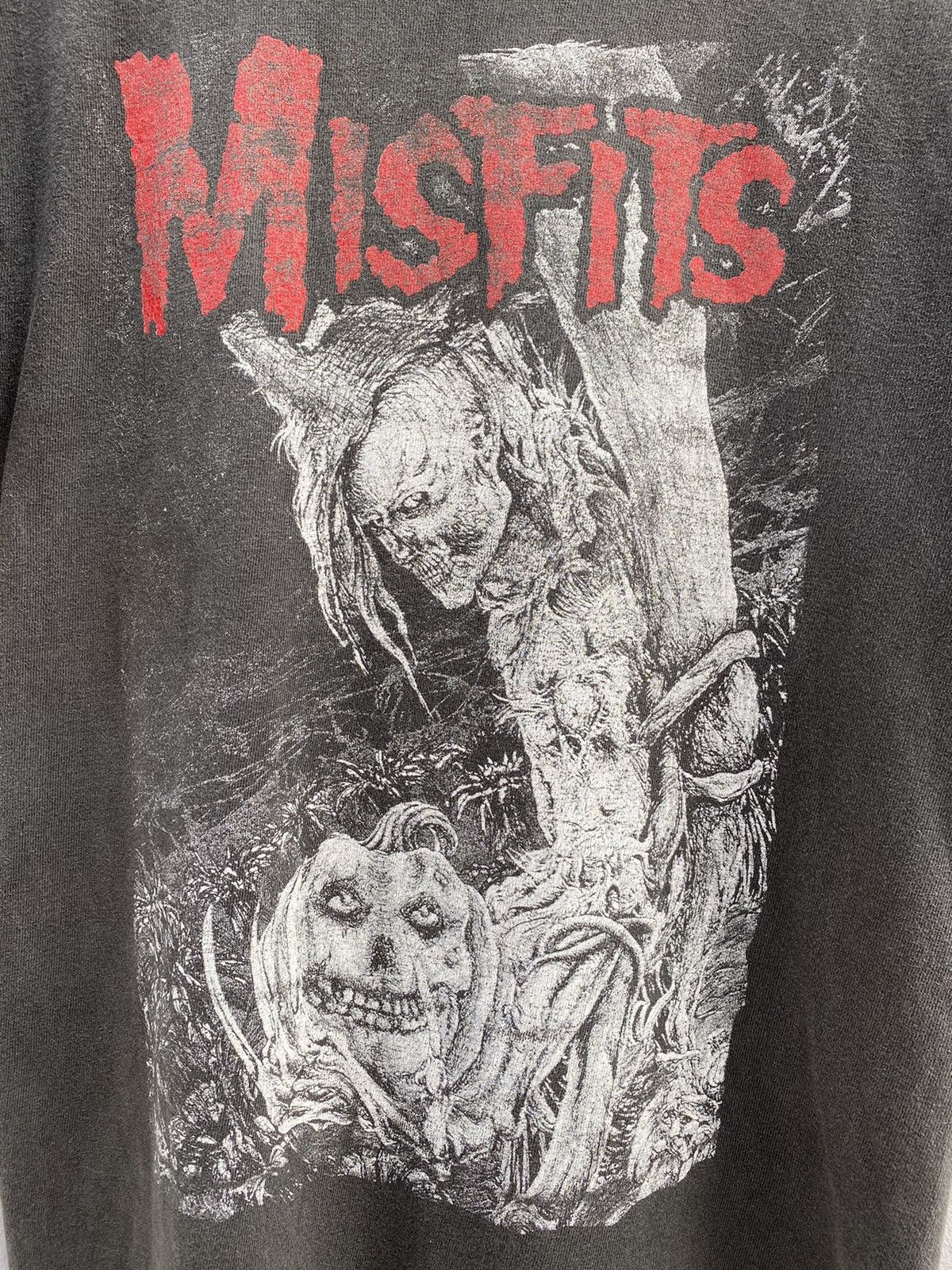 Band Tees Vintage RARE 1999 MISFITS “Scarecrow Man” in Famous Monsters Size US M / EU 48-50 / 2 - 3 Thumbnail