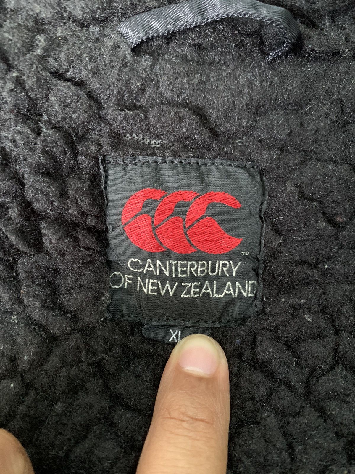 Canterbury of New Zealand × Sports Specialties × Vintage Vintage Canterbury New Zealand Long Jacket Hooded Big Logo Size US XL / EU 56 / 4 - 12 Thumbnail