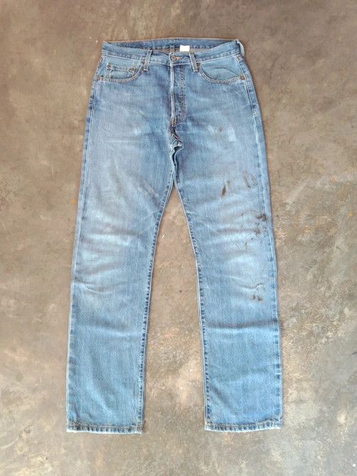 Levi's Vintage Levi's 501 Distressed Jeans 33x34 Size US 33 - 1 Thumbnail