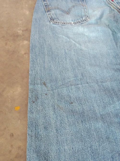 Levi's Vintage Levi's 501 Distressed Jeans 33x34 Size US 33 - 4 Thumbnail