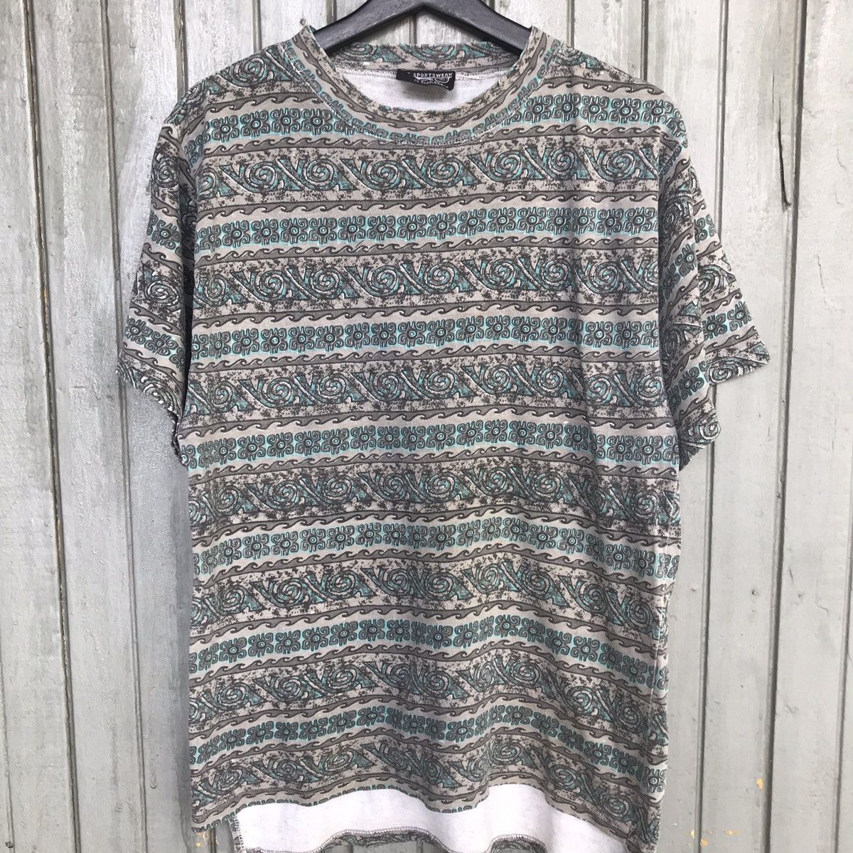 Solid and Striped × Vintage *🔥Vintage abstract stripes tees tshirt men clothing Size US M / EU 48-50 / 2 - 2 Thumbnail