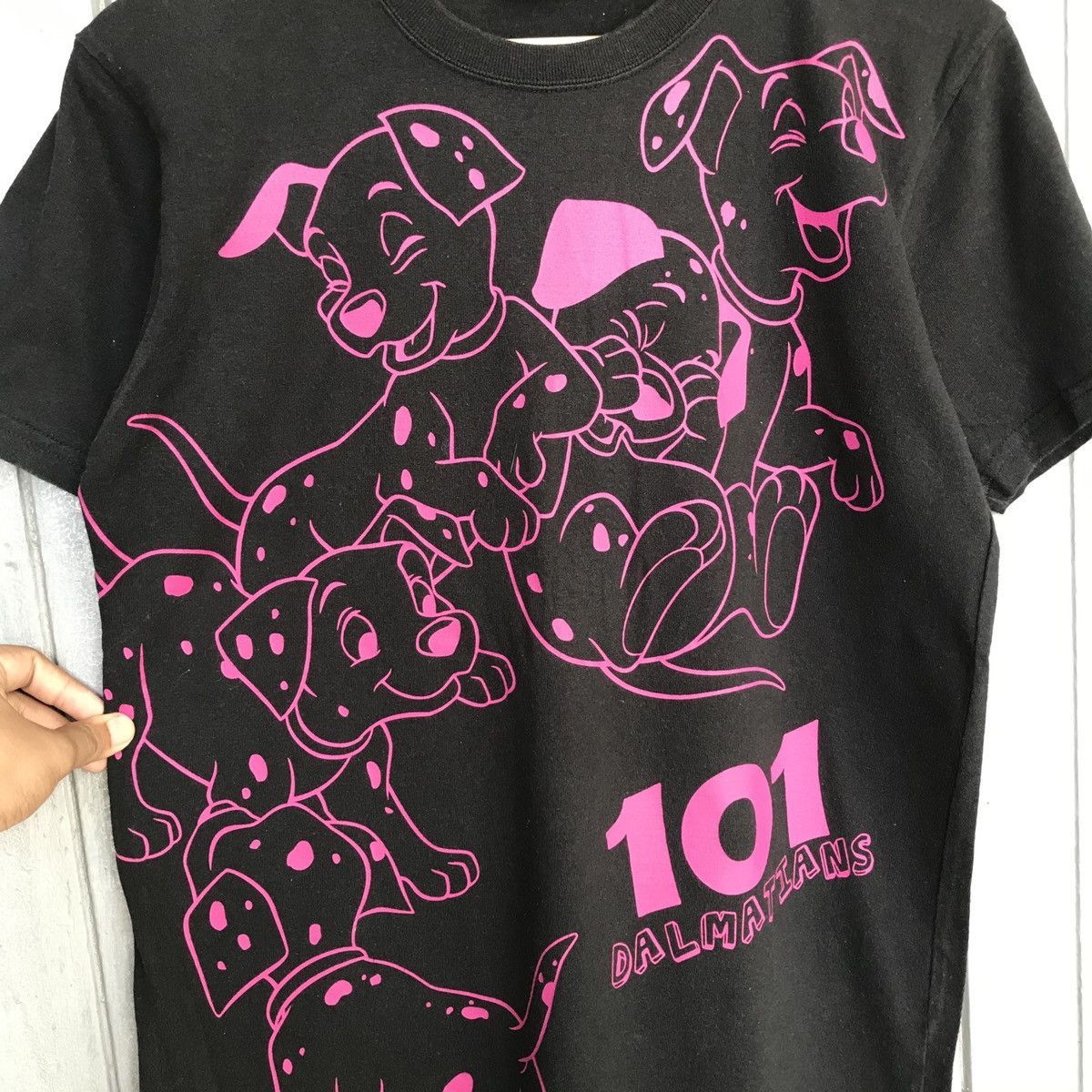Vintage *‼️101 dalmations comedy movies tees Size US M / EU 48-50 / 2 - 2 Thumbnail