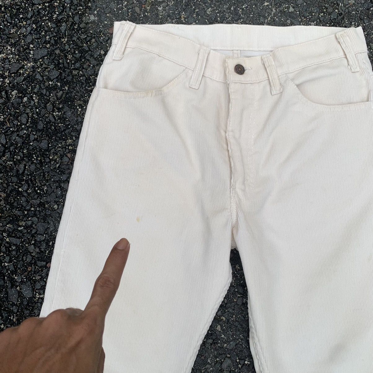 Levi's 💥 STEALS 💥 1980’s Levi’s Corduroy Levis White Tab Pants Size US 29 - 6 Thumbnail