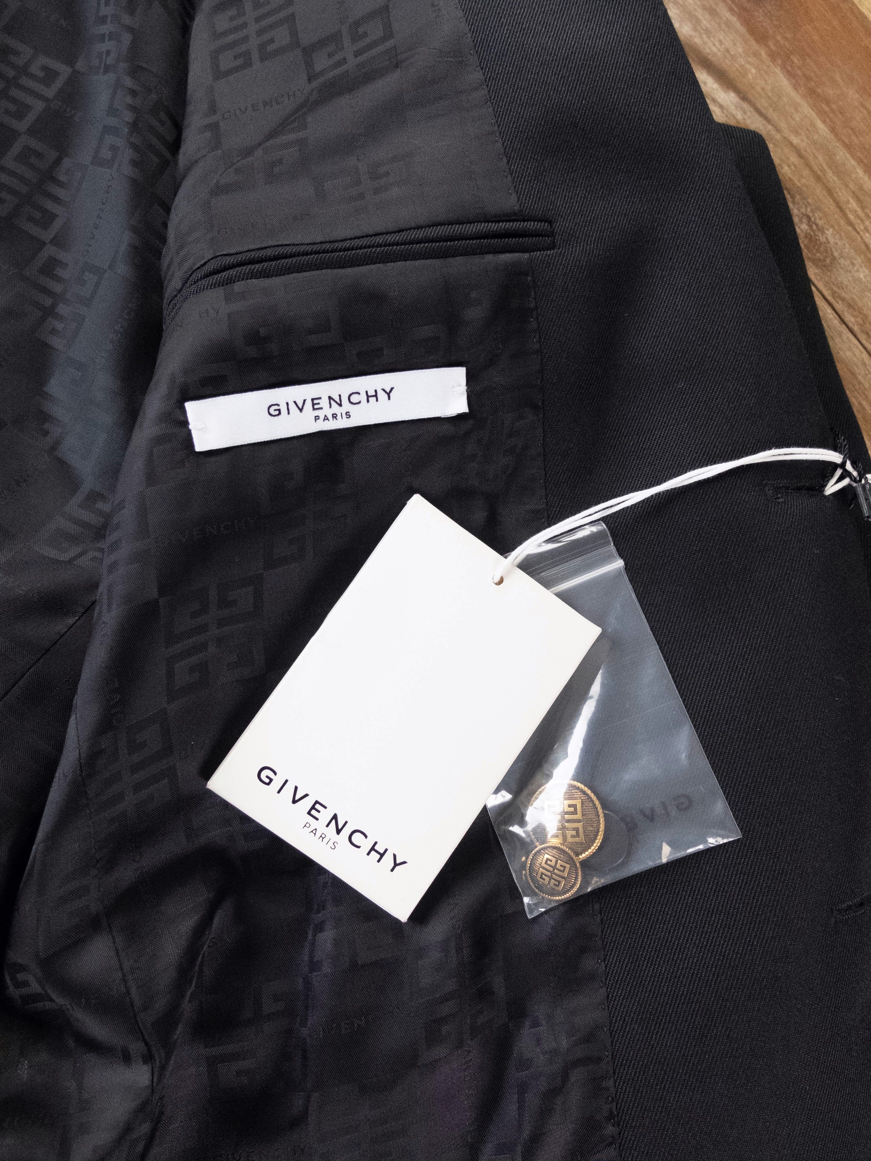 Givenchy $1560 GIVENCHY slim black blazer jacket 4G buttons Size 38 Size 38R - 8 Thumbnail