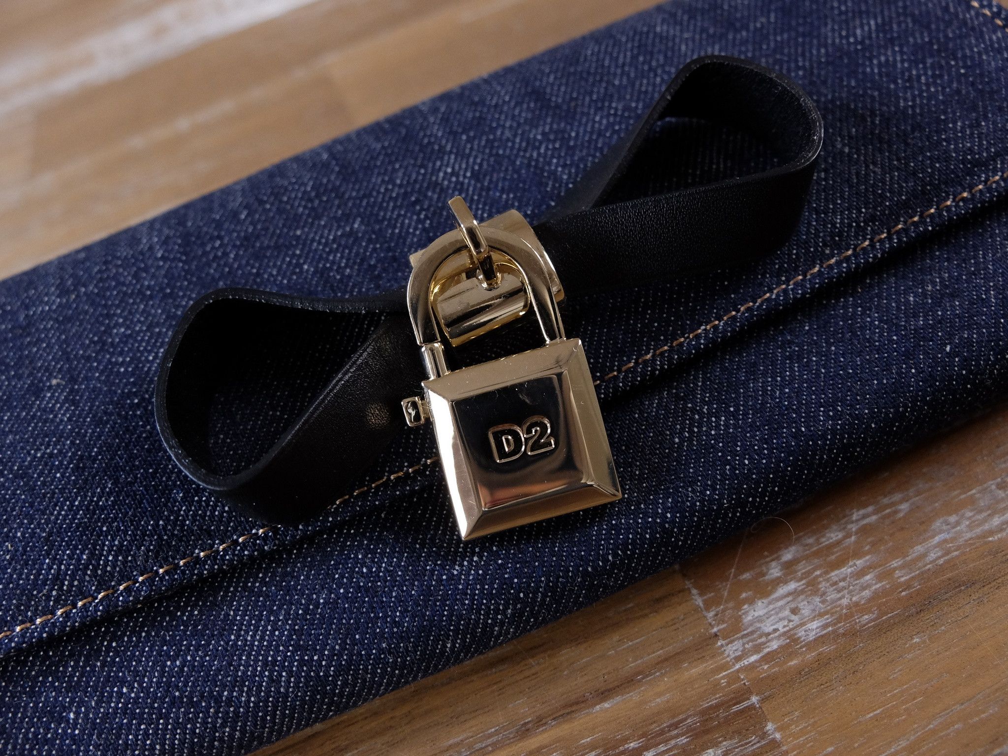 Dsquared2 DSQUARED2 blue denim continental padlock flap wallet jean Size ONE SIZE - 2 Thumbnail