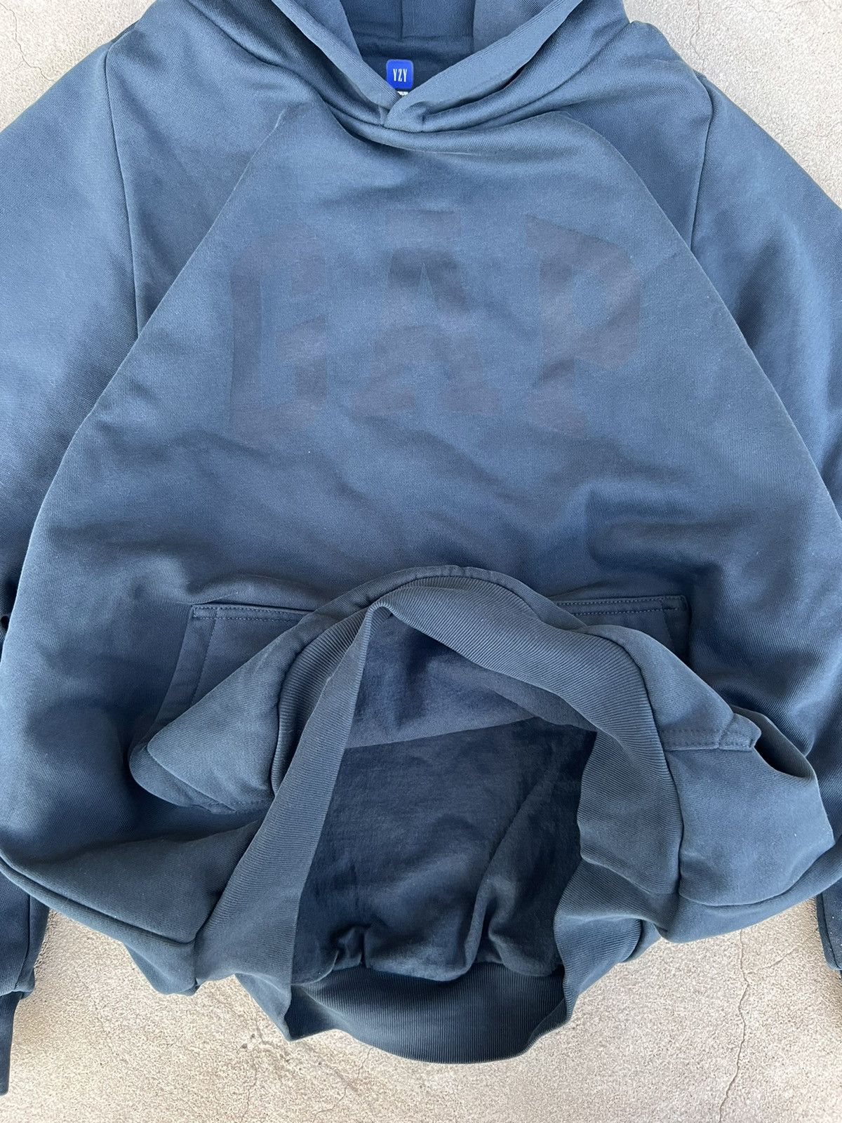 Gap NWT Yeezy Gap Shrunken Hoodie Dark Blue Size US L / EU 52-54 / 3 - 9 Thumbnail