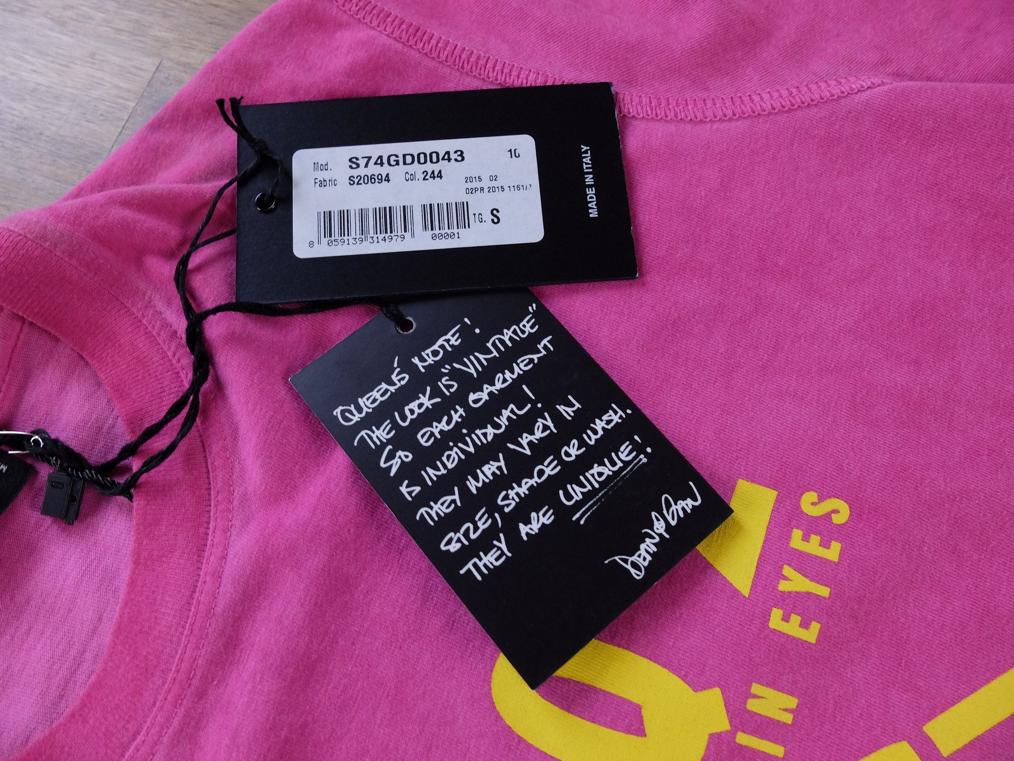Dsquared2 DSQUARED2 graphic pink t-shirt authentic - Size Small - NWT Size US S / EU 44-46 / 1 - 5 Thumbnail