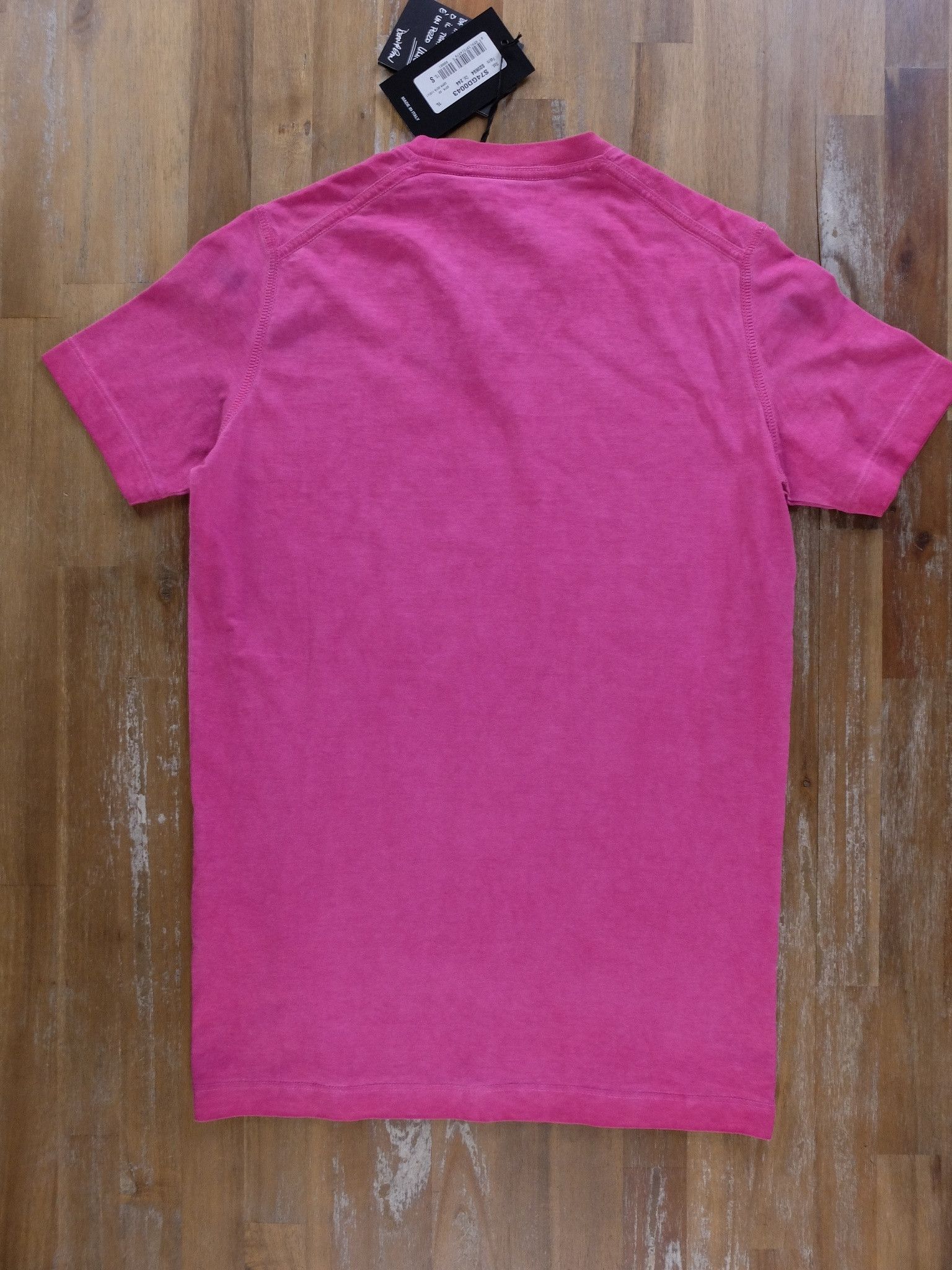 Dsquared2 DSQUARED2 graphic pink t-shirt authentic - Size Small - NWT Size US S / EU 44-46 / 1 - 7 Thumbnail