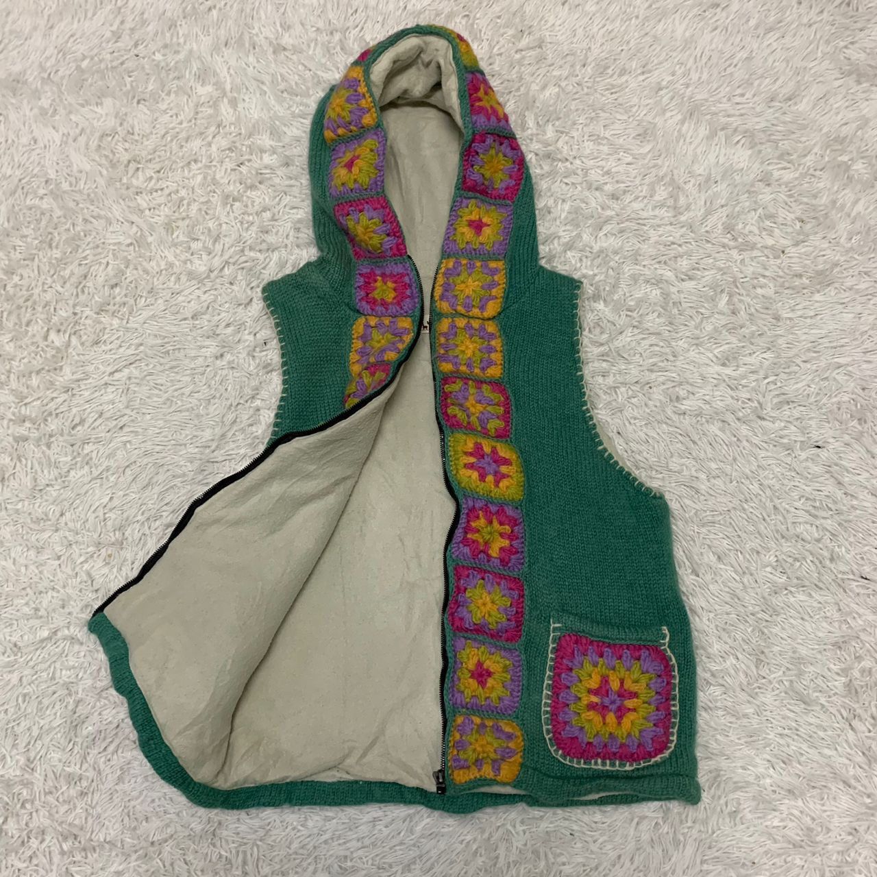 Art Comes First Nice Knit Art Titicaca Vest Hooded Size US XS / EU 42 / 0 - 2 Thumbnail